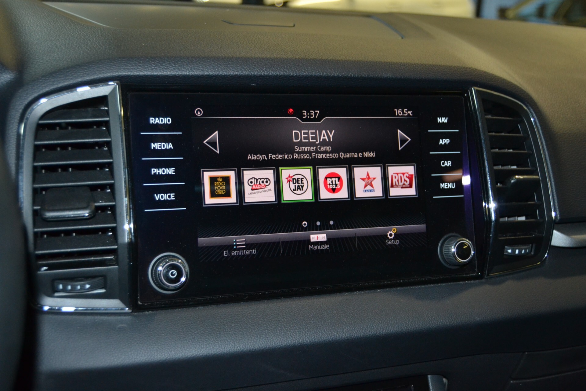 Skoda Karoq 1.6 TDI Executive Navi/Xenon/Cruise