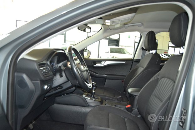 Ford Kuga 1.5 TDCi 120CV Titanium UniPro/Navi/T.Cam 