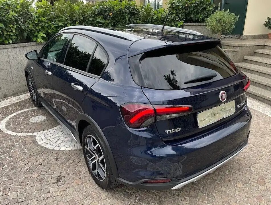 Fiat Tipo 1.6 Mjt 130Cv Cross Navi/LED/CruiseADD/PDK