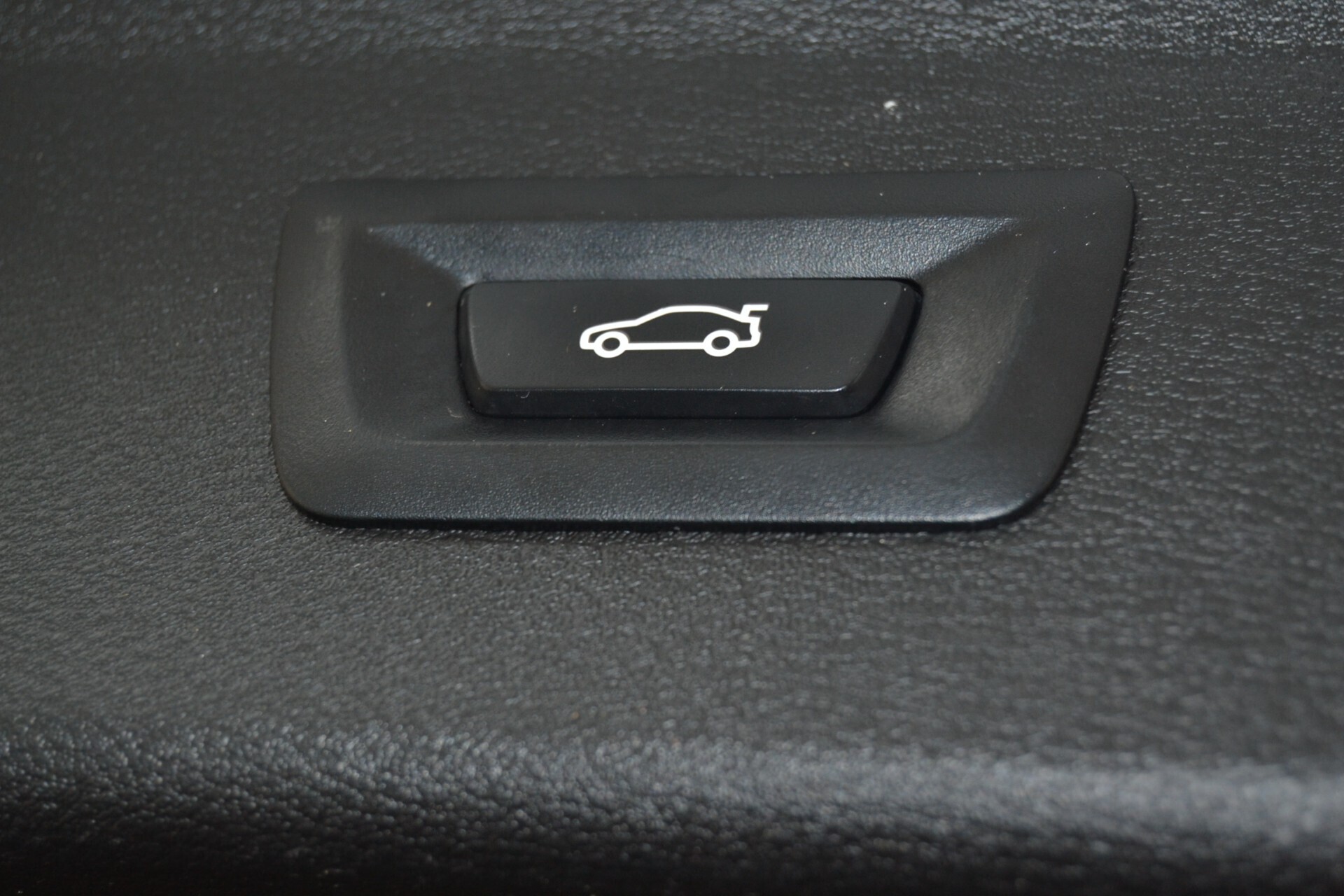 Bmw X1 sDrive18d xLine Plus Navi/Pelle/LED