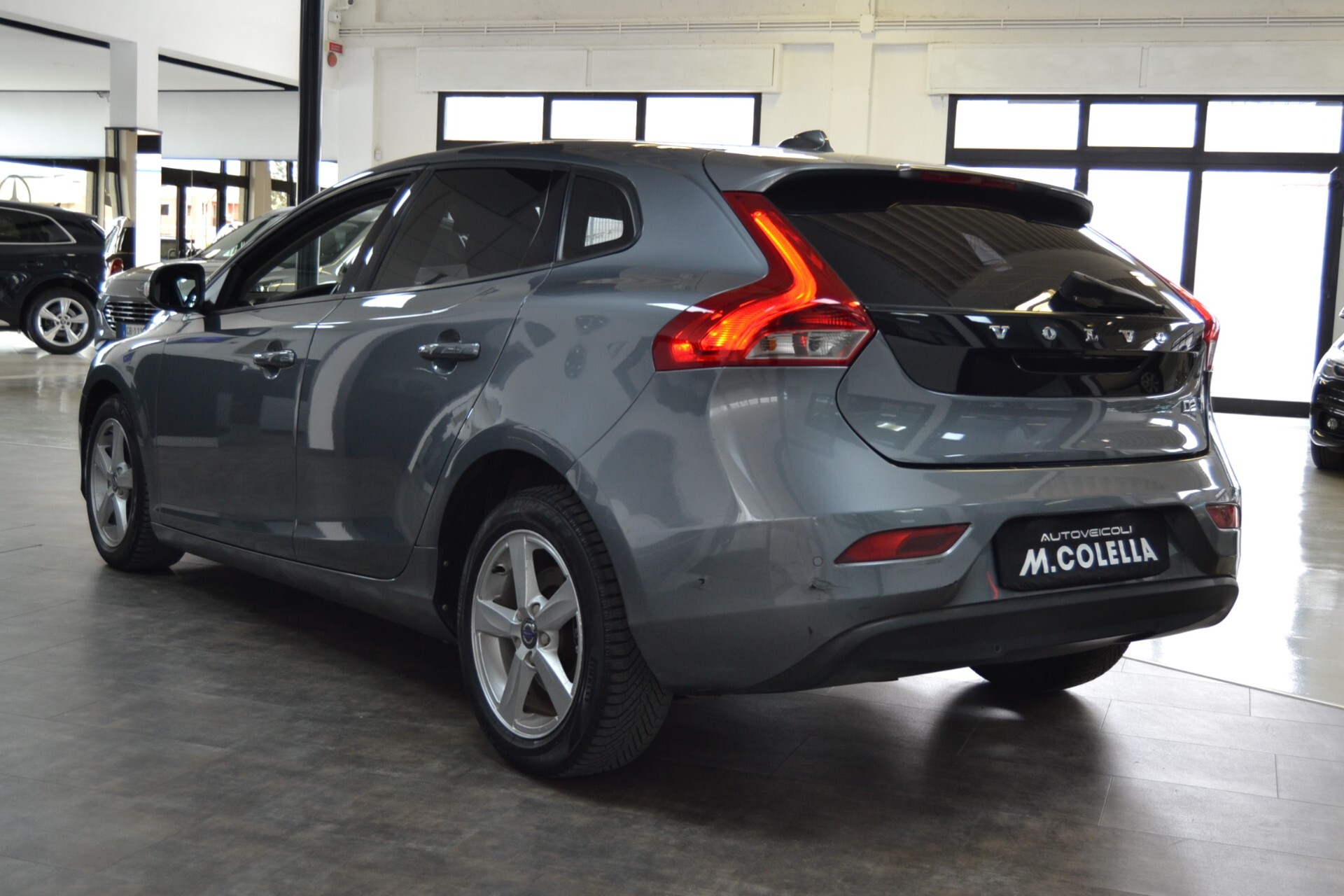 Volvo V40 D2 1.6D Momentum Tagliandi/Navi/Cruise/PDK