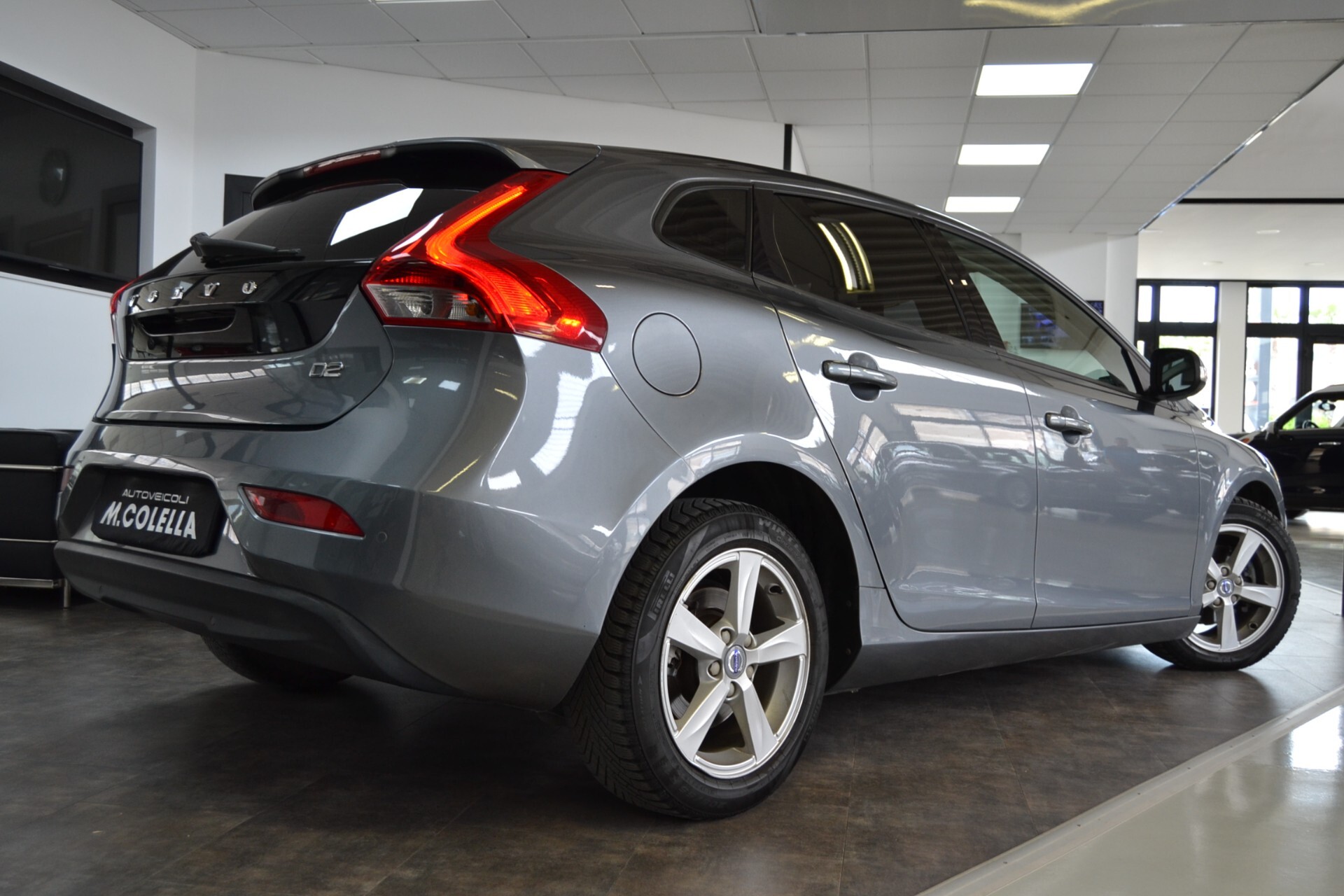 Volvo V40 D2 1.6D Momentum Tagliandi/Navi/Cruise/PDK