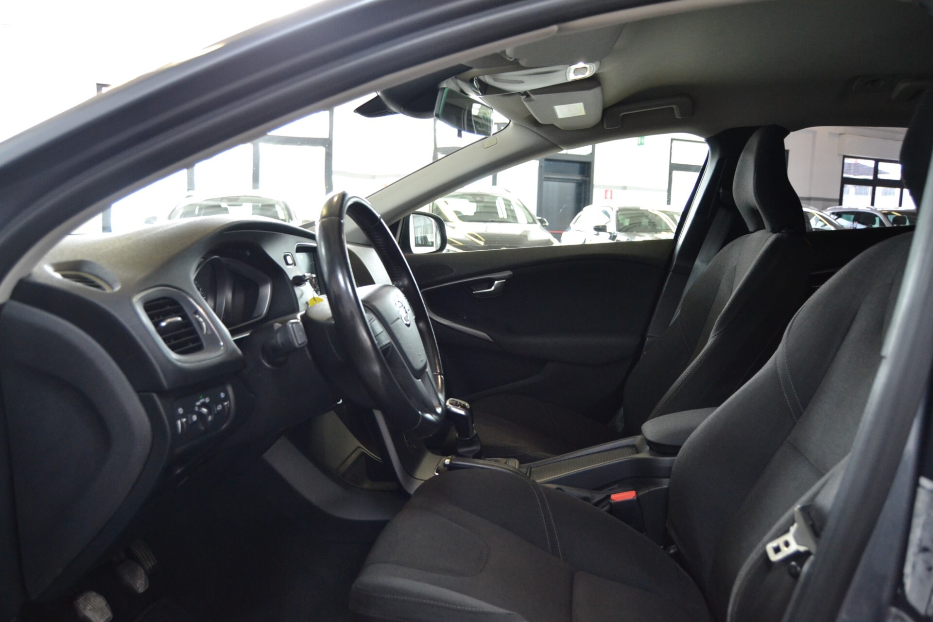 Volvo V40 D2 1.6D Momentum Tagliandi/Navi/Cruise/PDK