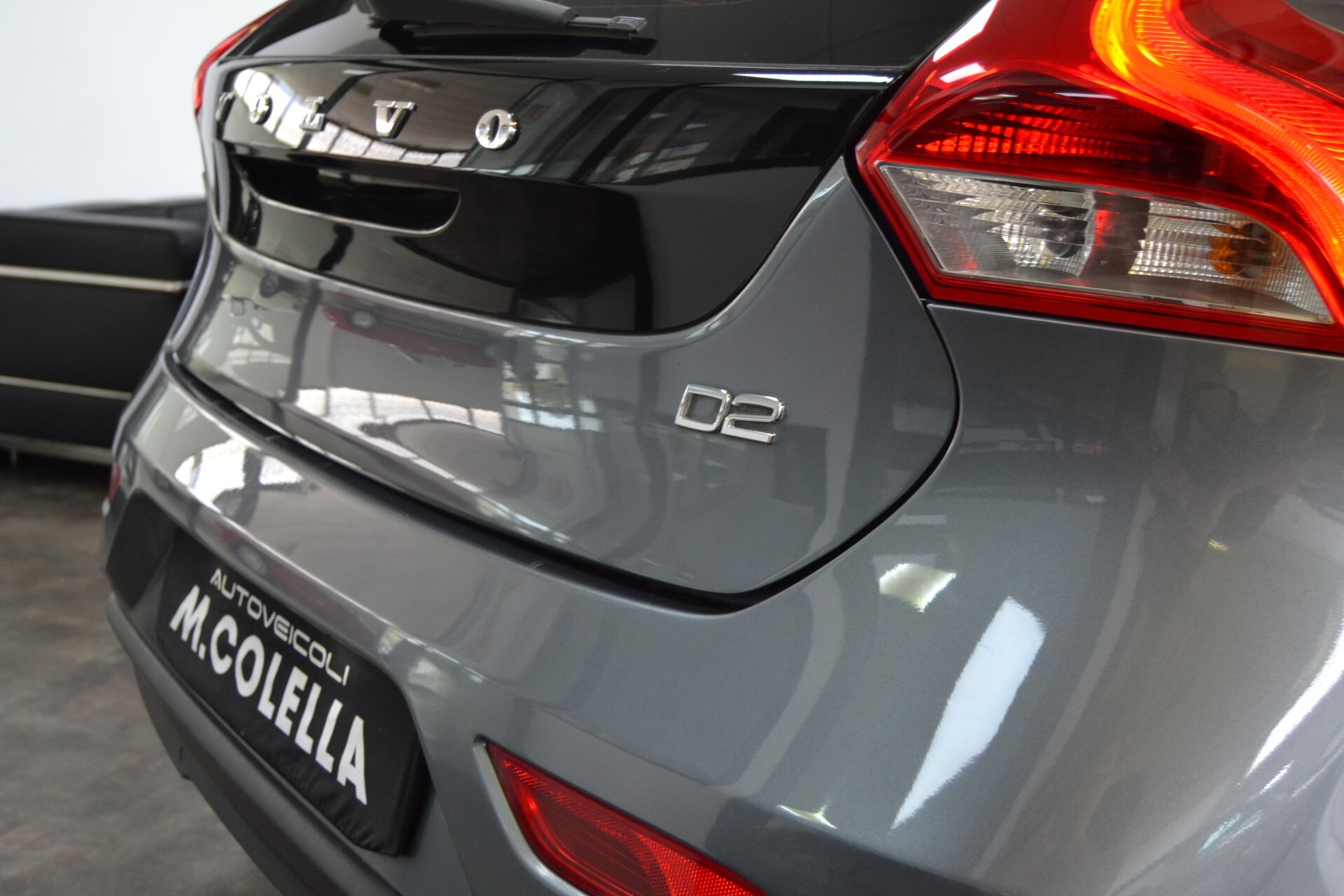 Volvo V40 D2 1.6D Momentum Tagliandi/Navi/Cruise/PDK