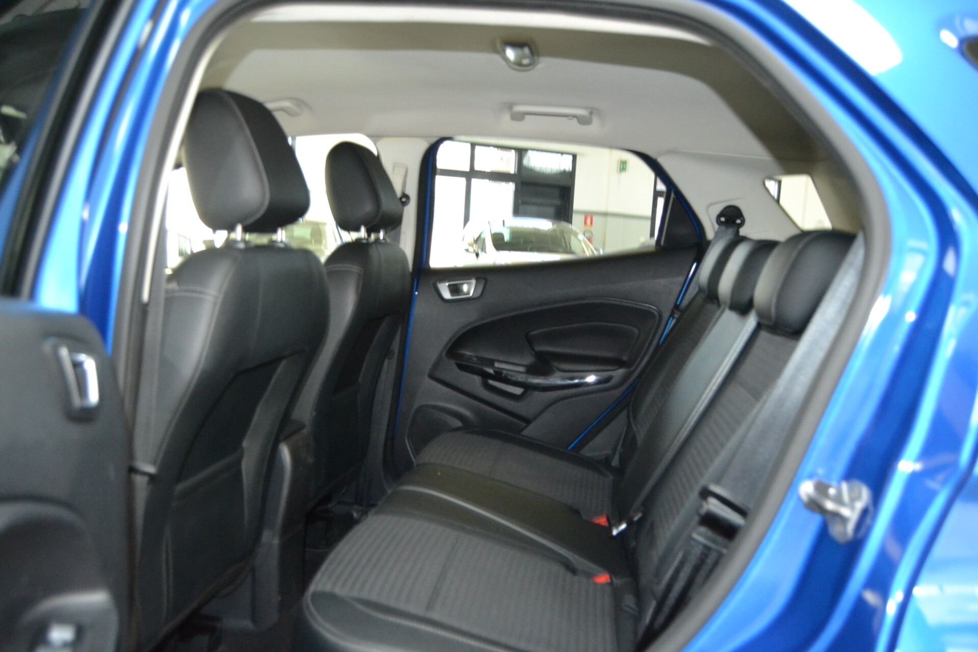 Ford EcoSport 1.5 TDCI 100 CV Titanium UniPro/Navi/Pelle/Cruise