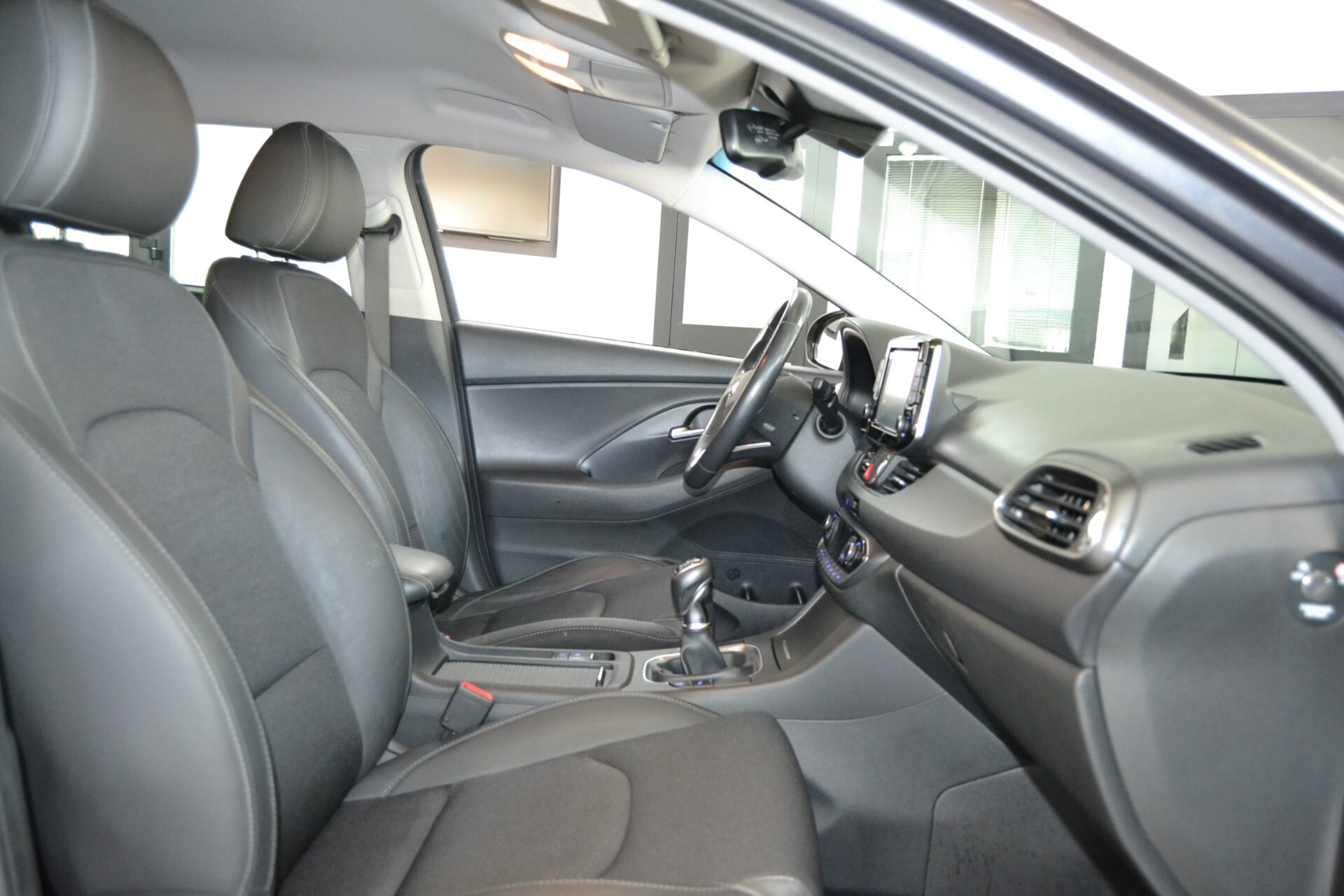 Hyundai i30 1.6 CRDi 136CV Style Navi/Cruise/Xenon/UNIPRO