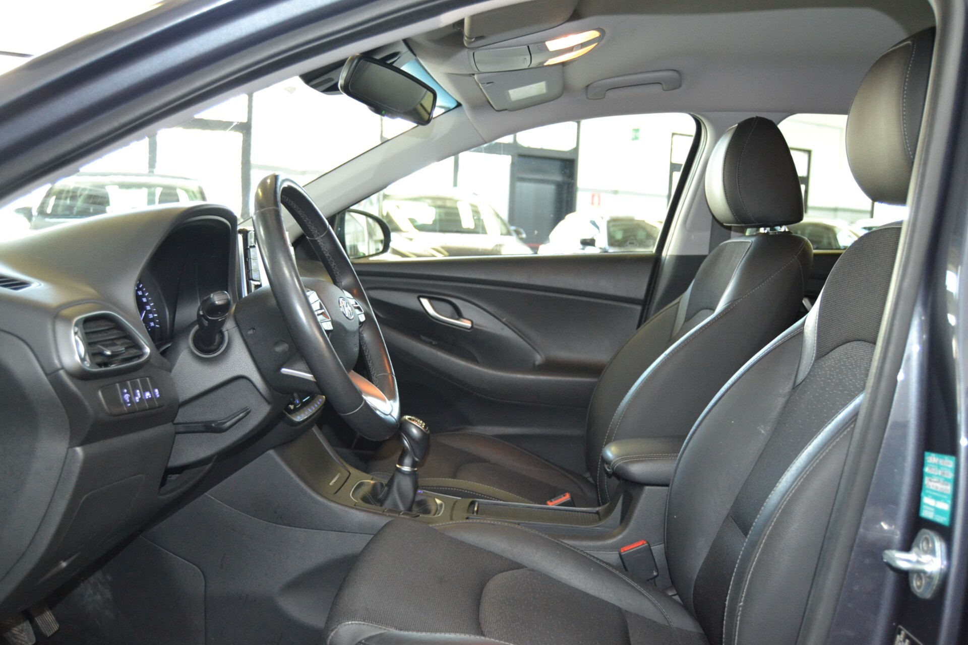 Hyundai i30 1.6 CRDi 136CV Style Navi/Cruise/Xenon/UNIPRO