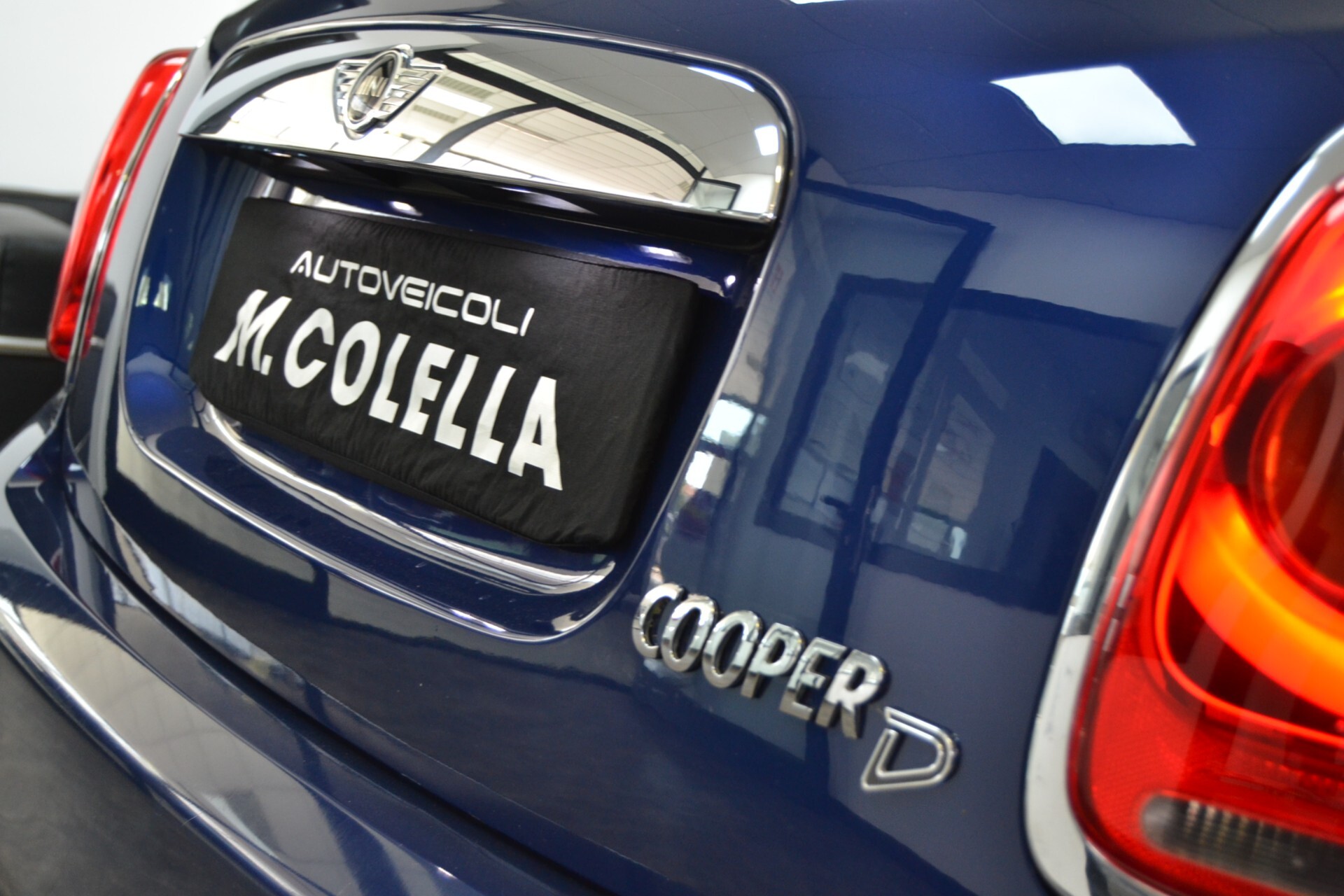 Mini Cooper 1.5Diesel HYPE Navi/Pelle/Xenon/C.Auto 
