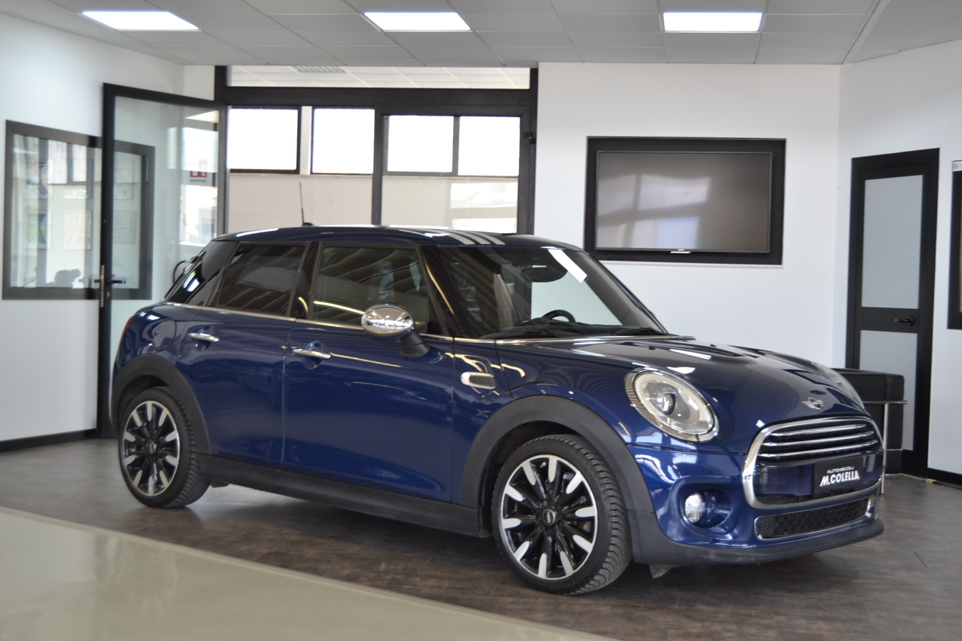 Mini Cooper 1.5Diesel HYPE Navi/Pelle/Xenon/C.Auto 