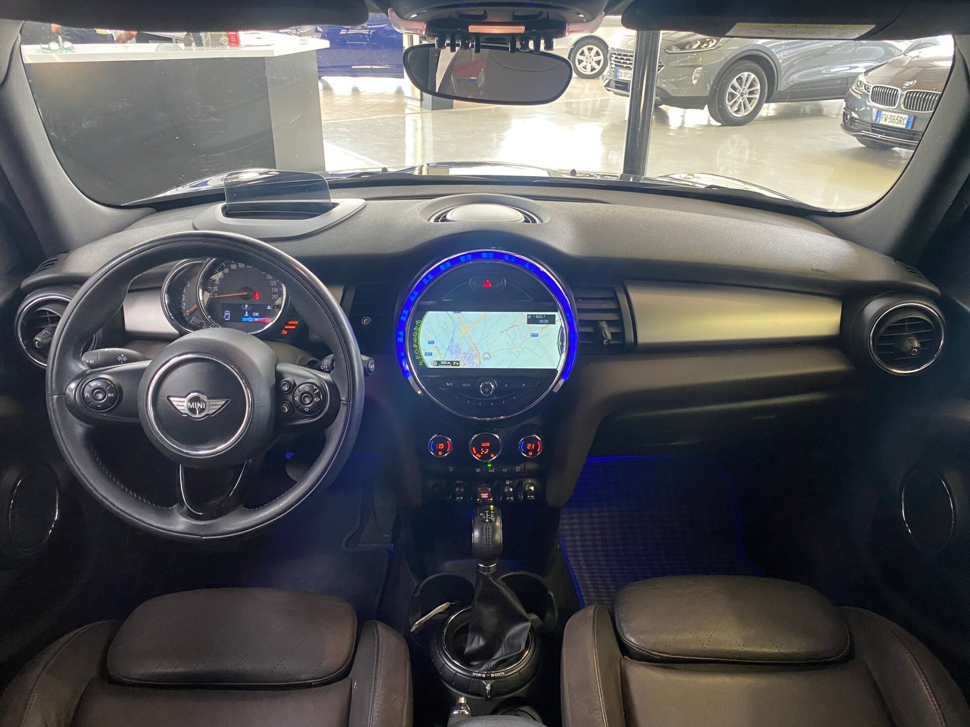 Mini Cooper 1.5Diesel HYPE Navi/Pelle/Xenon/C.Auto 