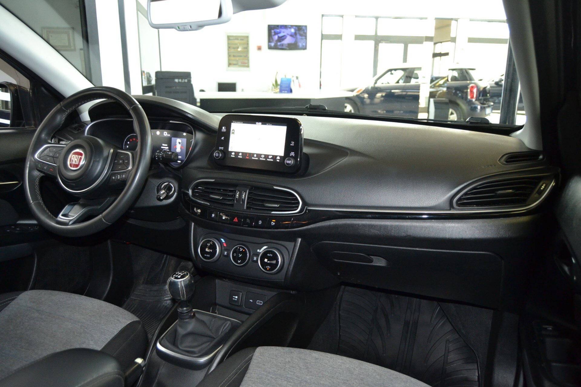 Fiat Tipo 1.6 Mjt 130Cv Cross Navi/LED/CruiseADD/PDK