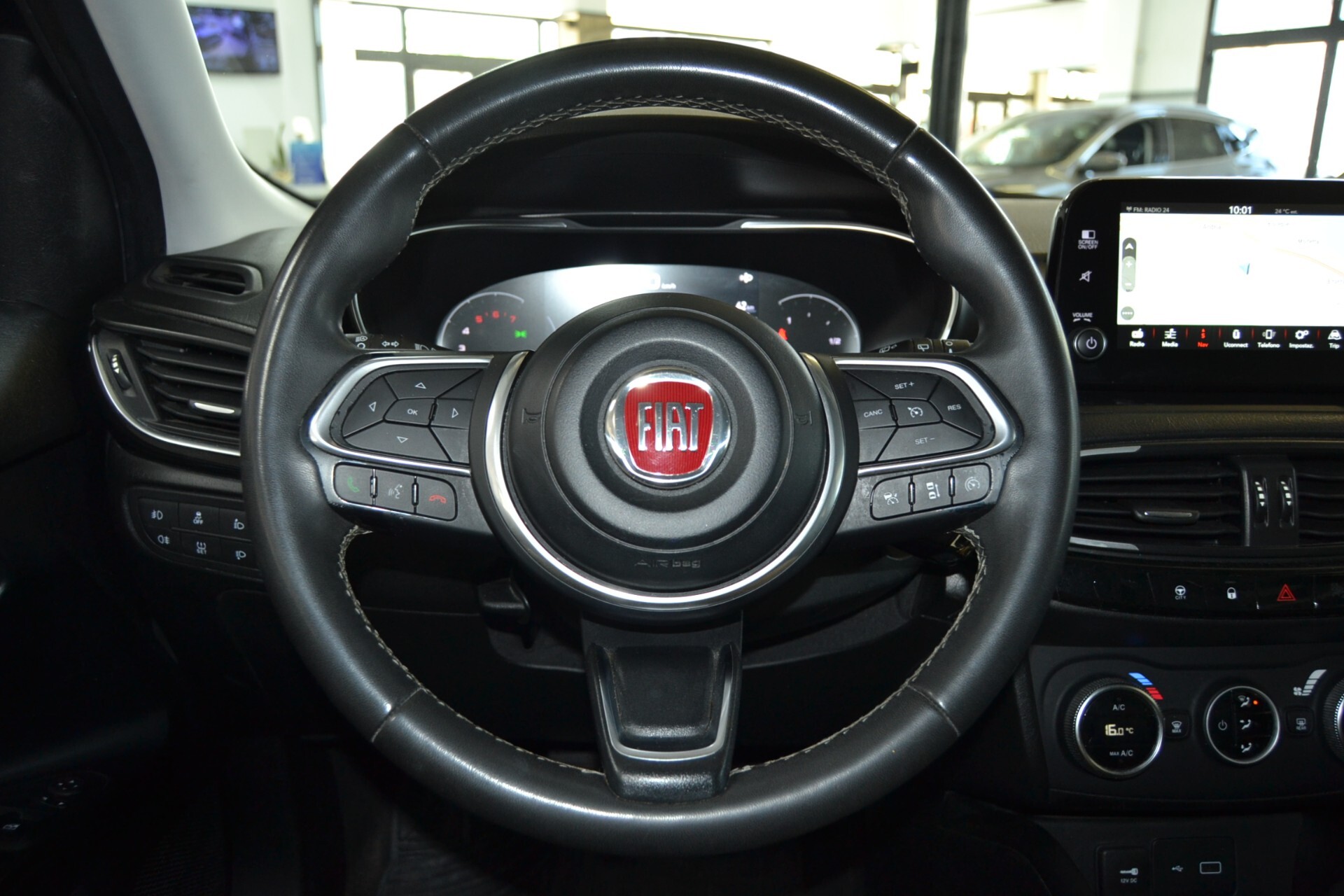Fiat Tipo 1.6 Mjt 130Cv Cross Navi/LED/CruiseADD/PDK