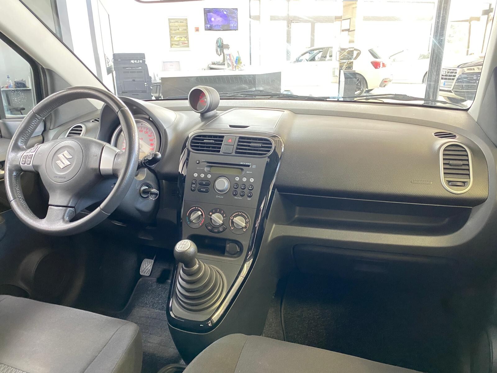 Suzuki Splash 1.0 VVT Style ABS/Clima/Radio/5Porte5Posti