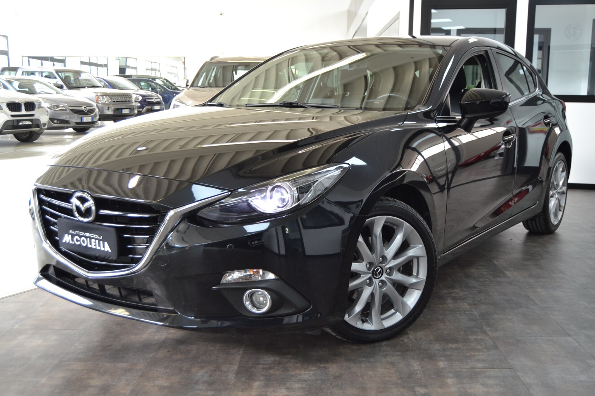 Mazda3 1.5 Skyactiv-D Exceed Cruise/Xenon/UNIPRO