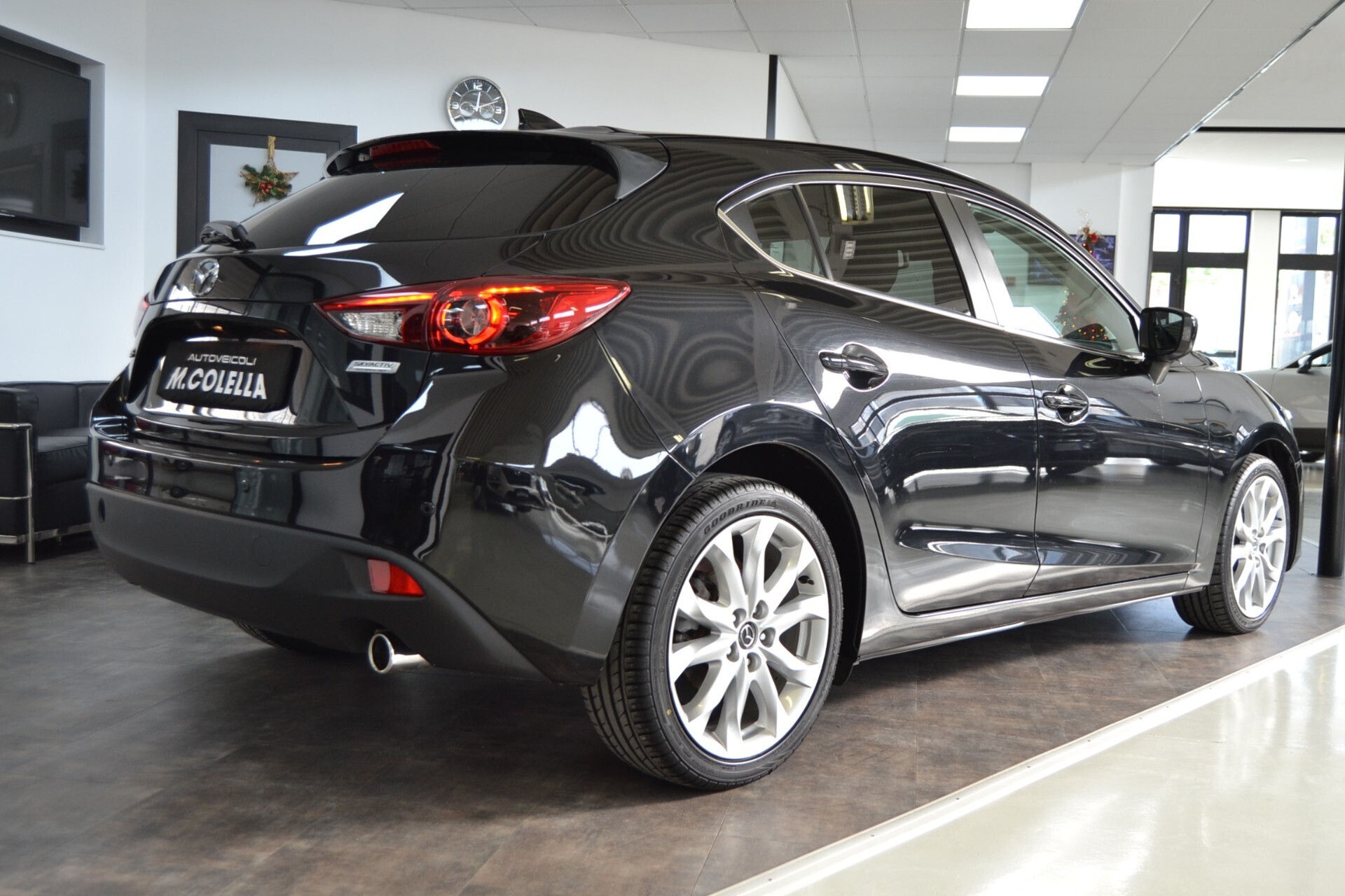 Mazda3 1.5 Skyactiv-D Exceed Cruise/Xenon/UNIPRO