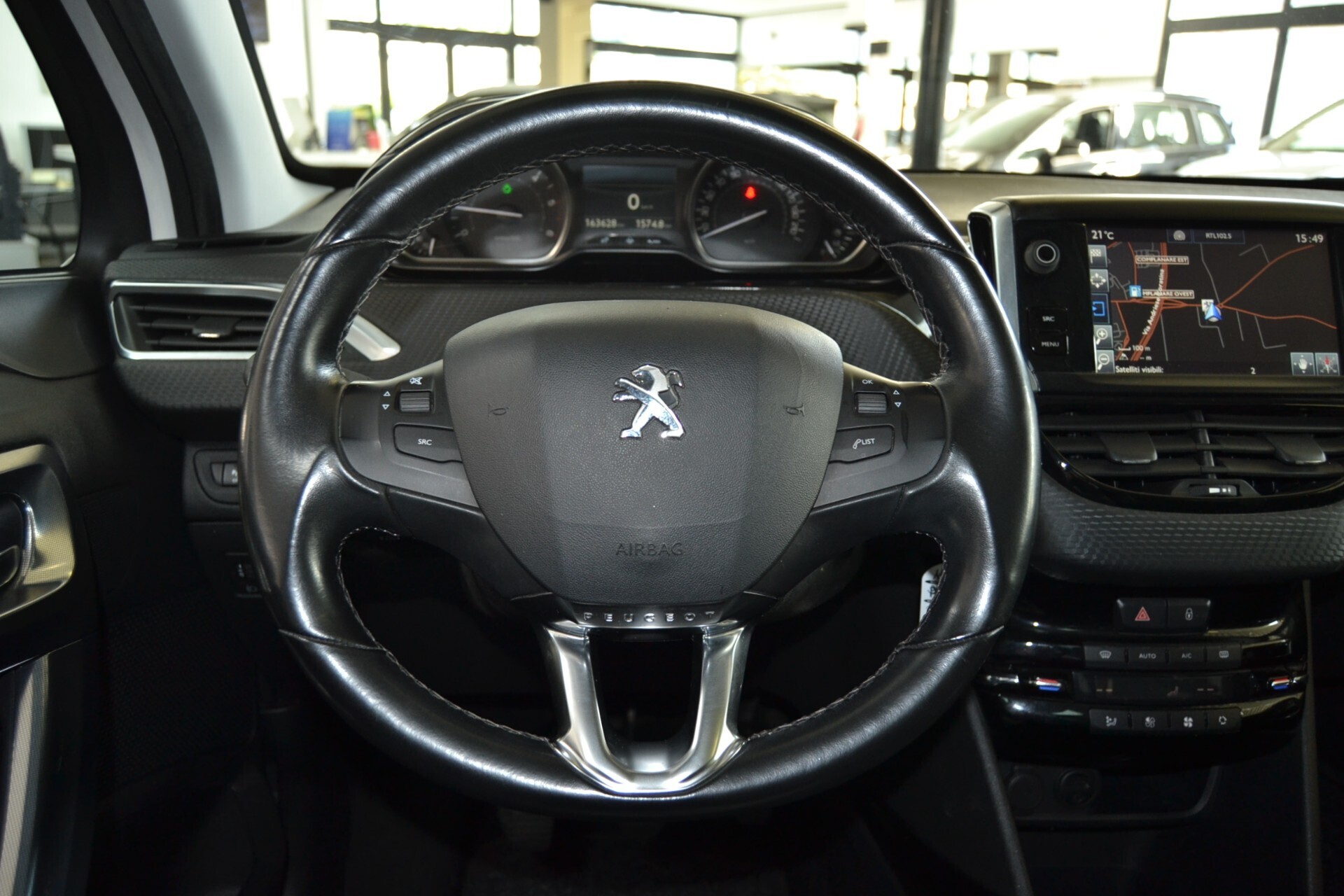 Peugeot 2008 1.6 BlueHDi 100 Allure UNiPRO/KMDOC