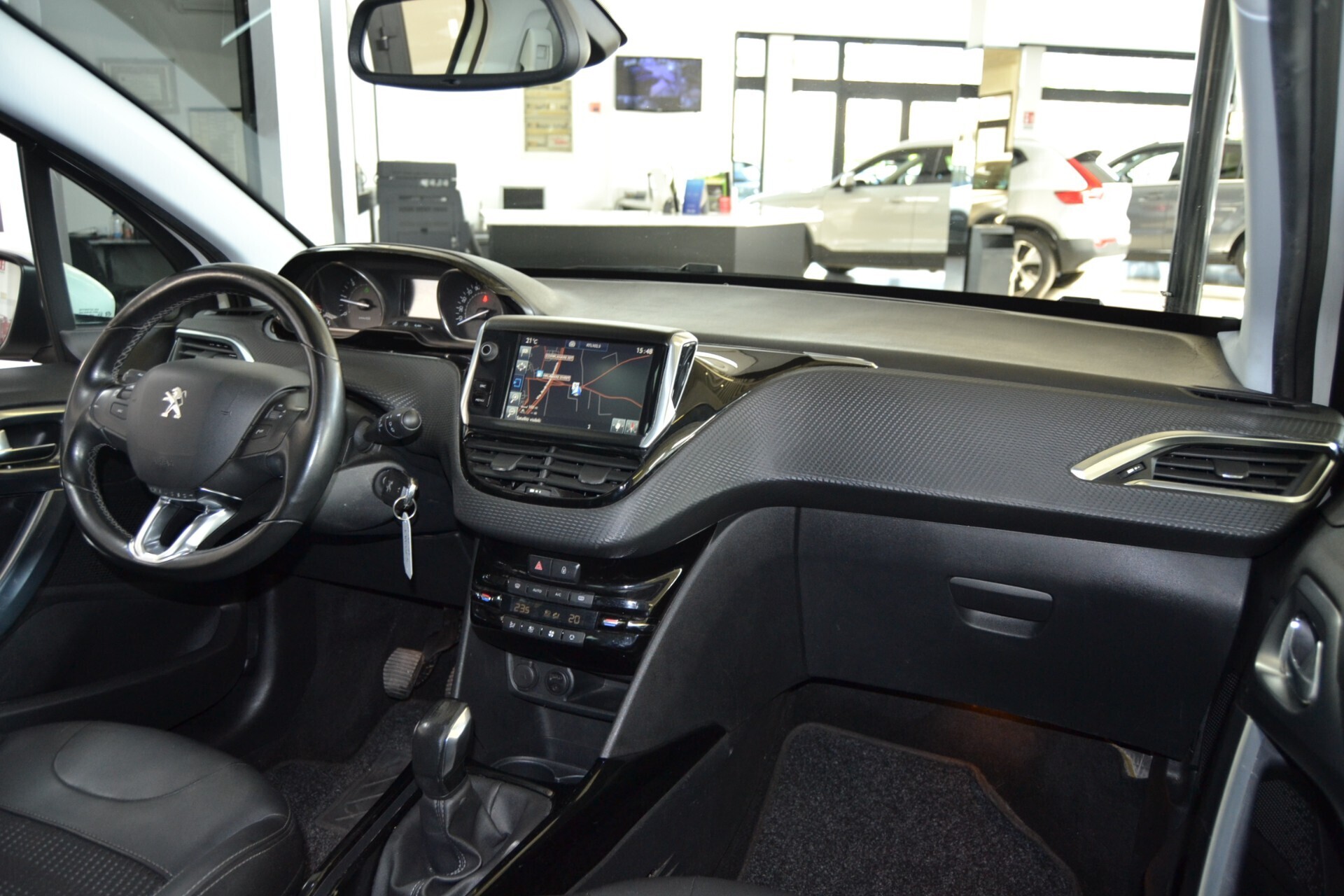 Peugeot 2008 1.6 BlueHDi 100 Allure UNiPRO/KMDOC