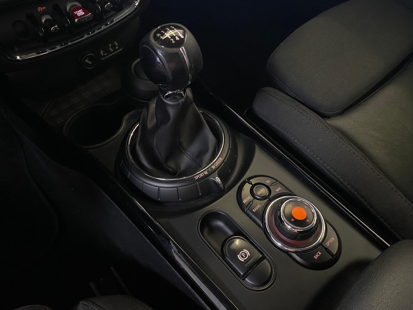 Mini Clubman 1.5D  Hype UniPro/Navi/Xenon/Cruise/PDK