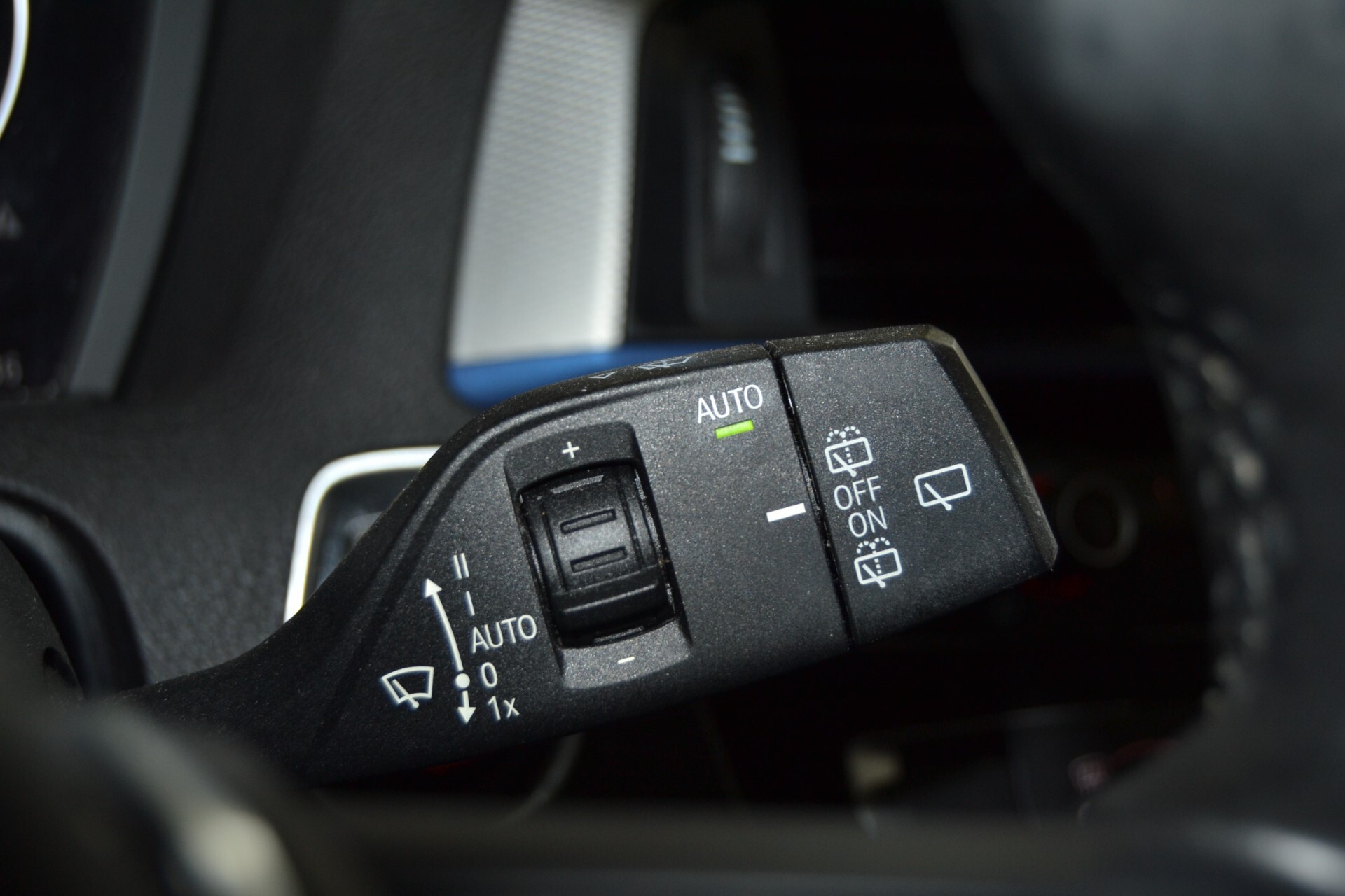 Bmw 116D MSport 5P UniPro/Navi/Xenon/Pelle/Auto/CruiseADD
