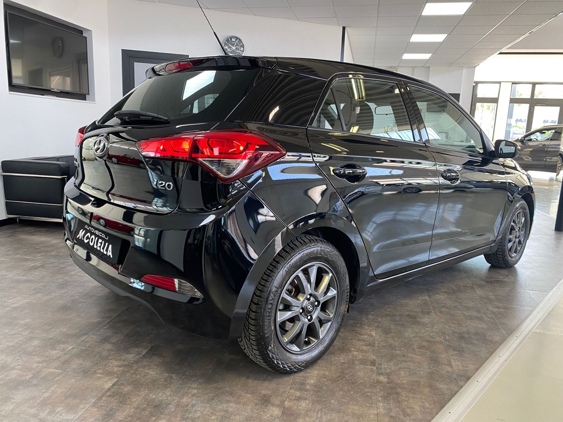 Hyundai i20 1.1 CRDi 12V 5 porte Blackline 6Marce