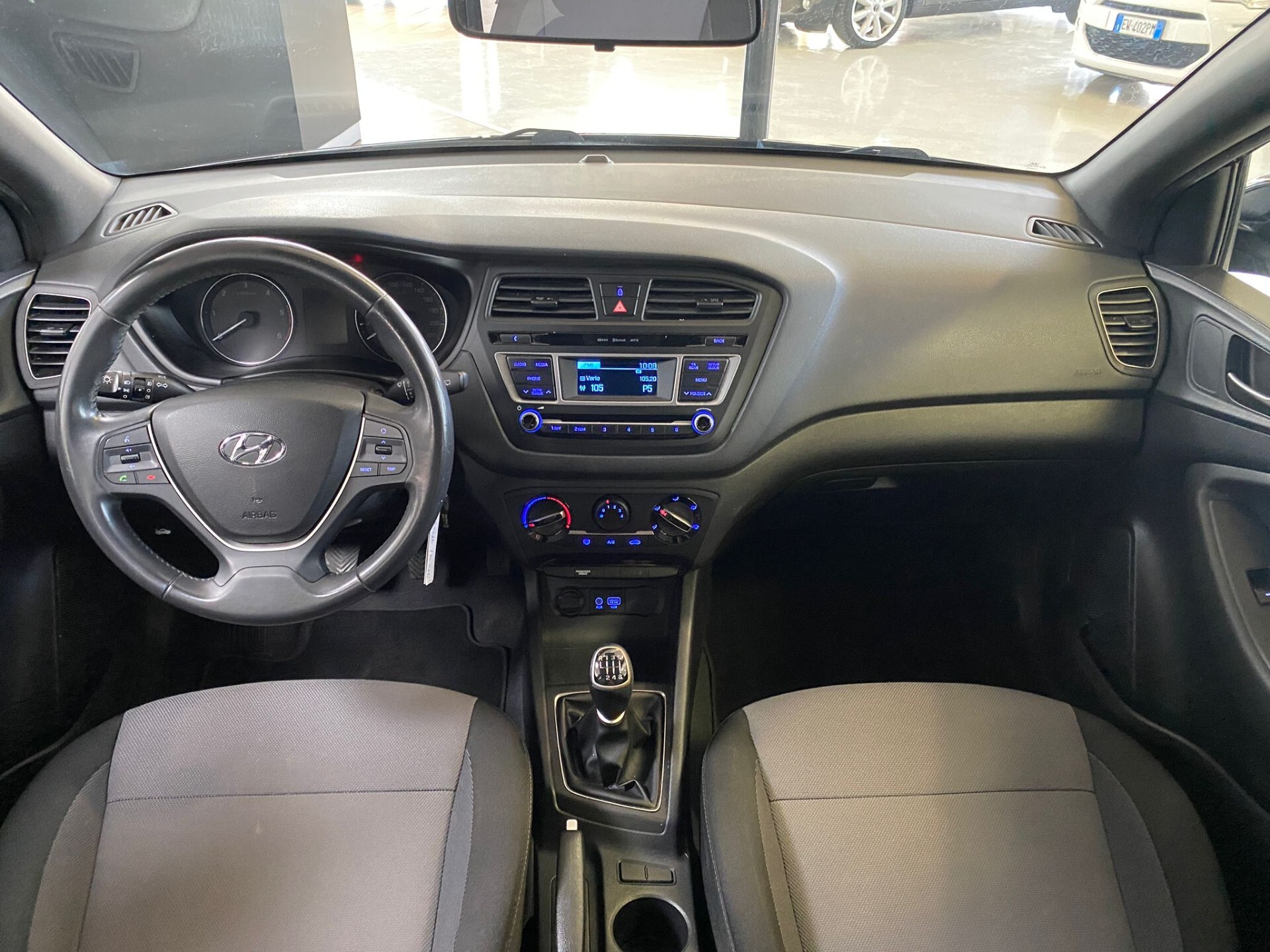Hyundai i20 1.1 CRDi 12V 5 porte Blackline 6Marce