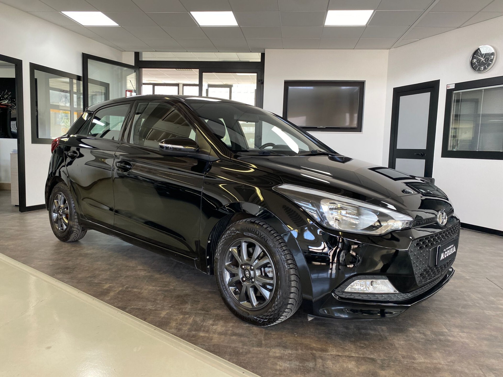 Hyundai i20 1.1 CRDi 12V 5 porte Blackline 6Marce