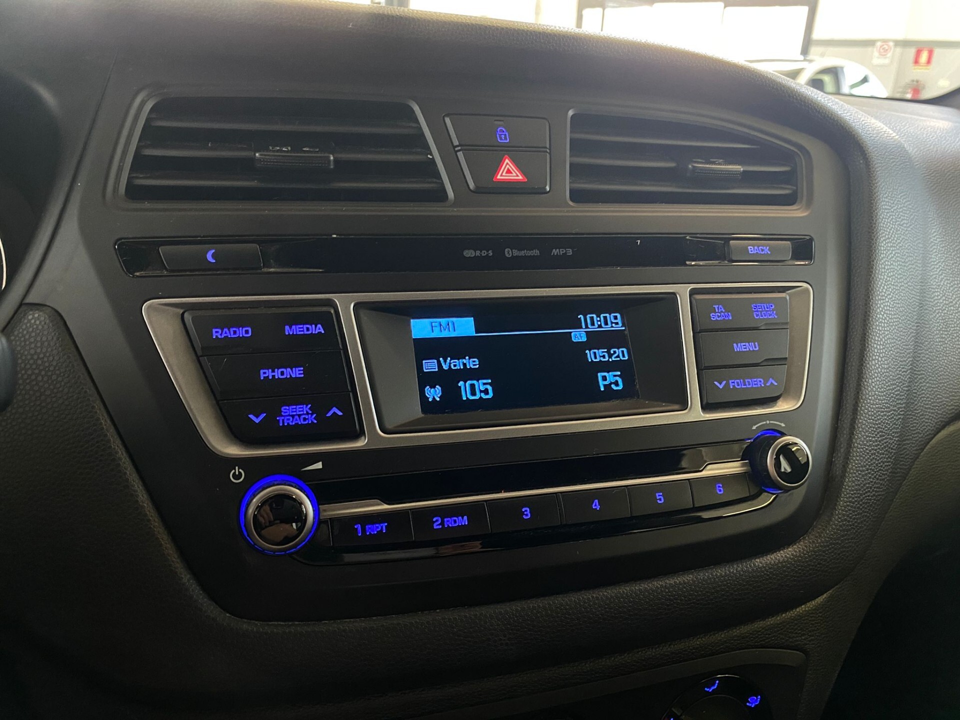 Hyundai i20 1.1 CRDi 12V 5 porte Blackline 6Marce