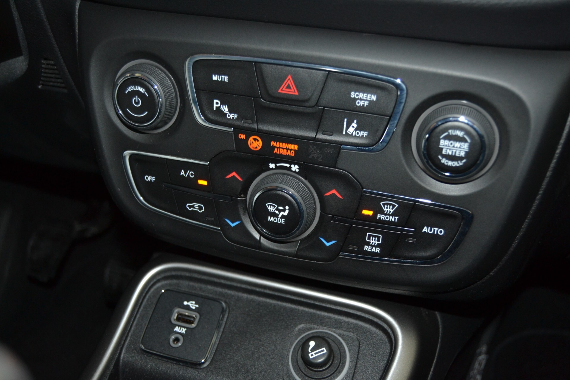 Jeep Compass 1.6 MJT 120CV UniPro/Navi/T.Cam/Gancio