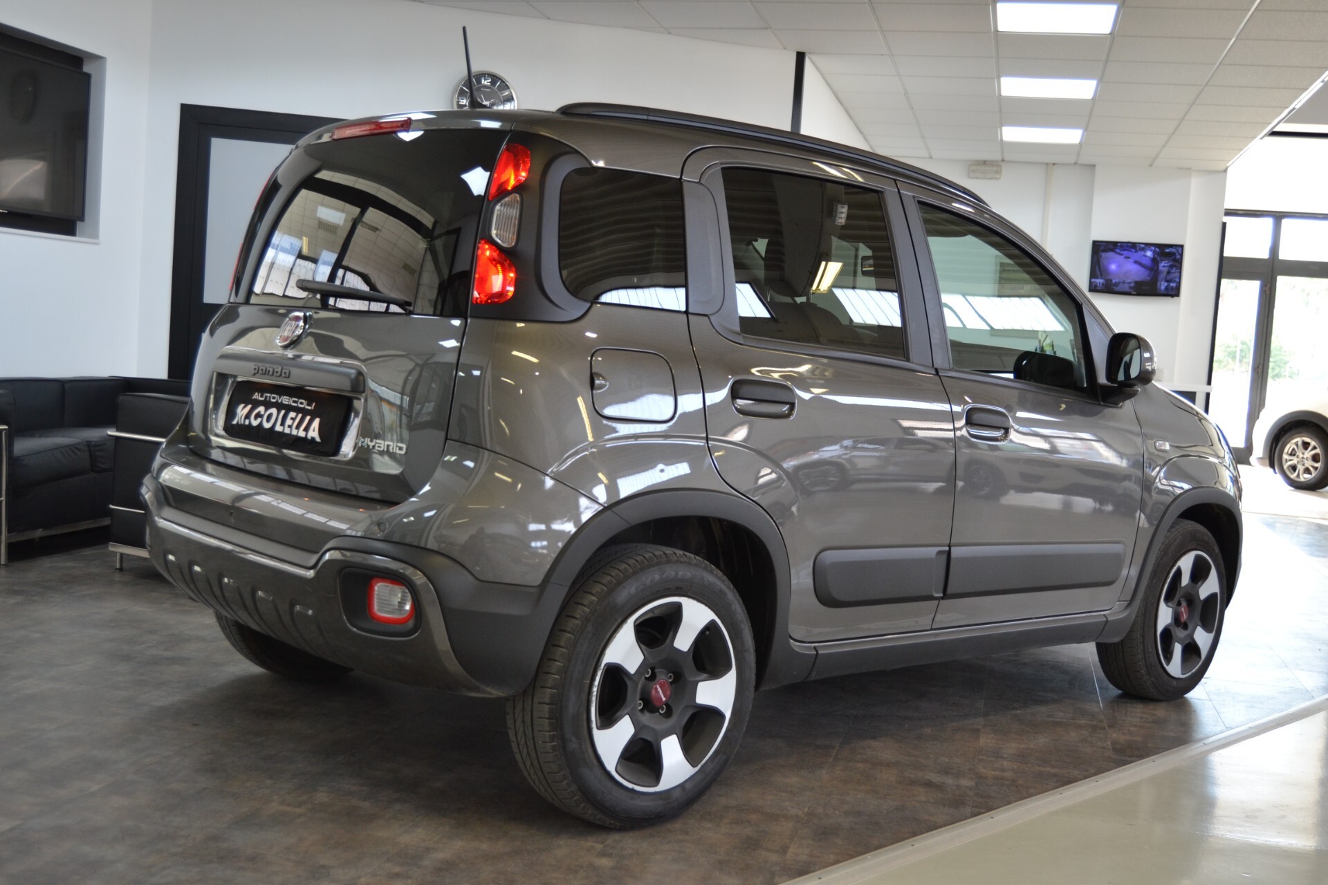 Fiat Panda Cross 1.0 FireFly Hybrid Navi/Led/5Posti