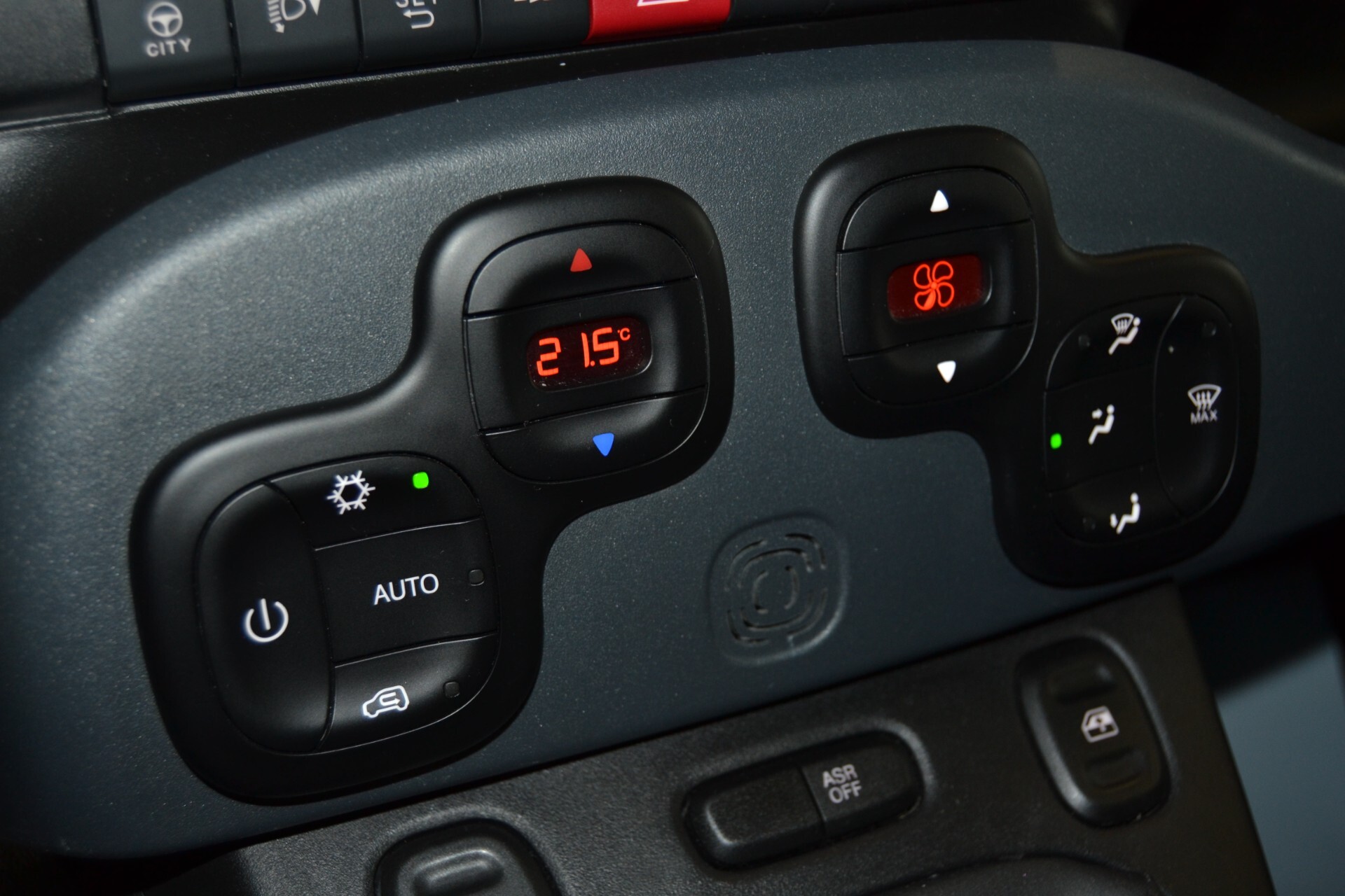 Fiat Panda Cross 1.0 FireFly Hybrid Navi/Led/5Posti