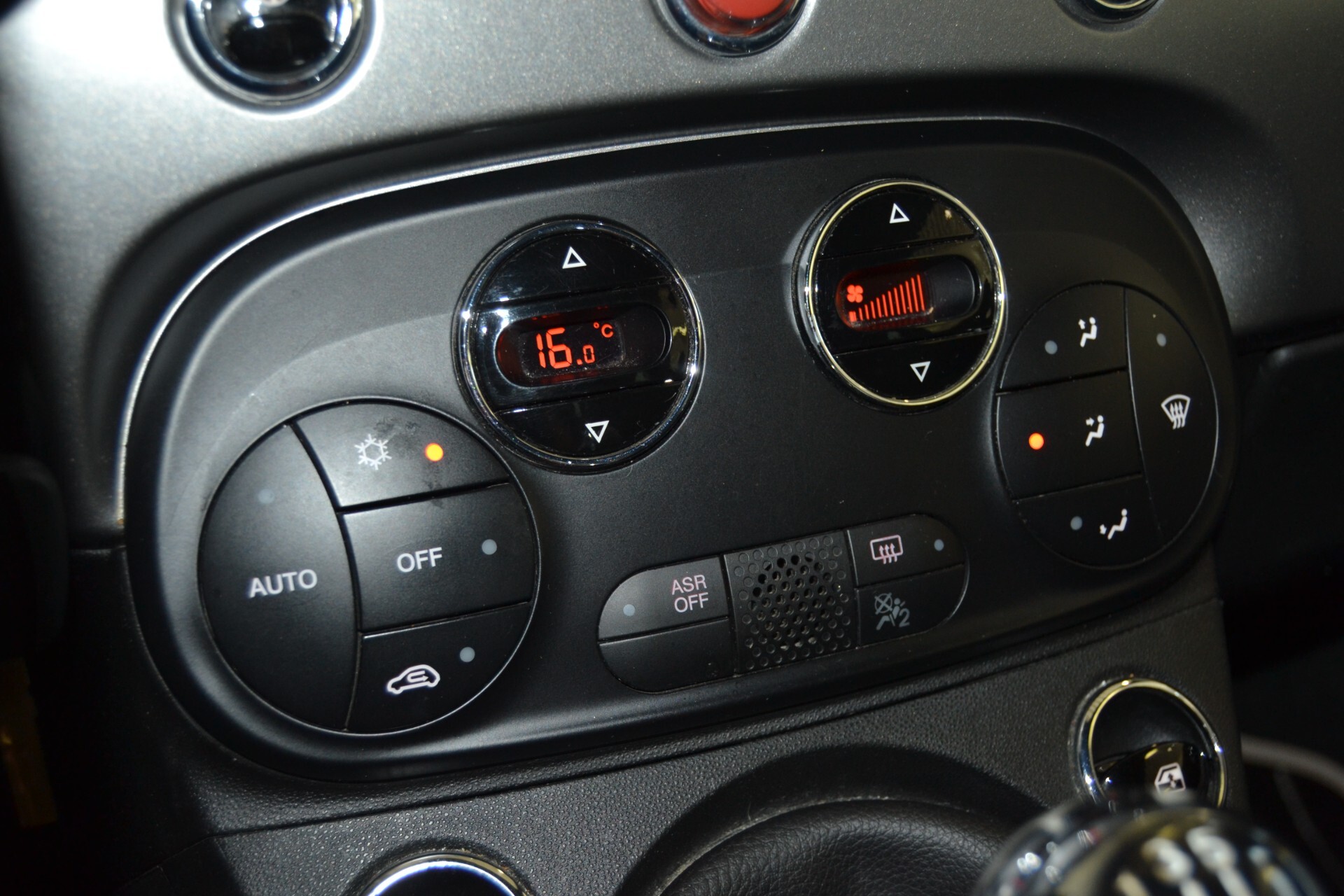 Fiat 500 S 1.2i 70CV UniPro/Cruise/KMDOC/LED