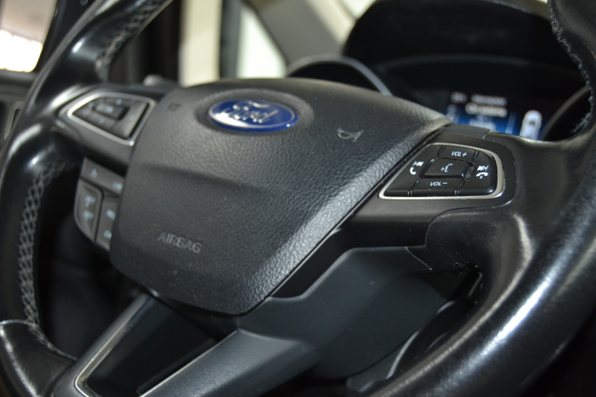 Ford C-Max 1.5 TDCi 120CV Titanium Navi/Cruise/KMDOC
