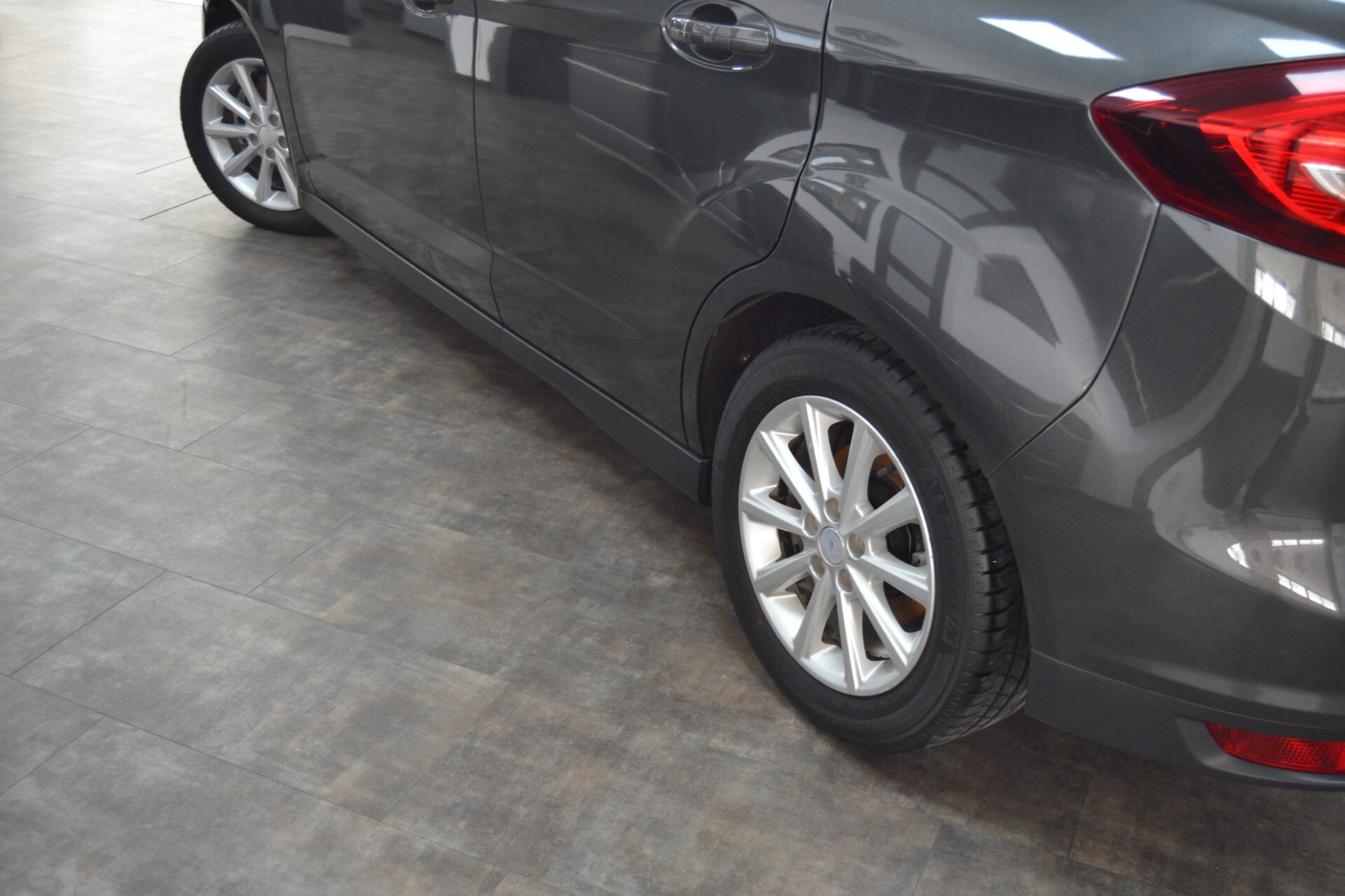 Ford C-Max 1.5 TDCi 120CV Titanium Navi/Cruise/KMDOC