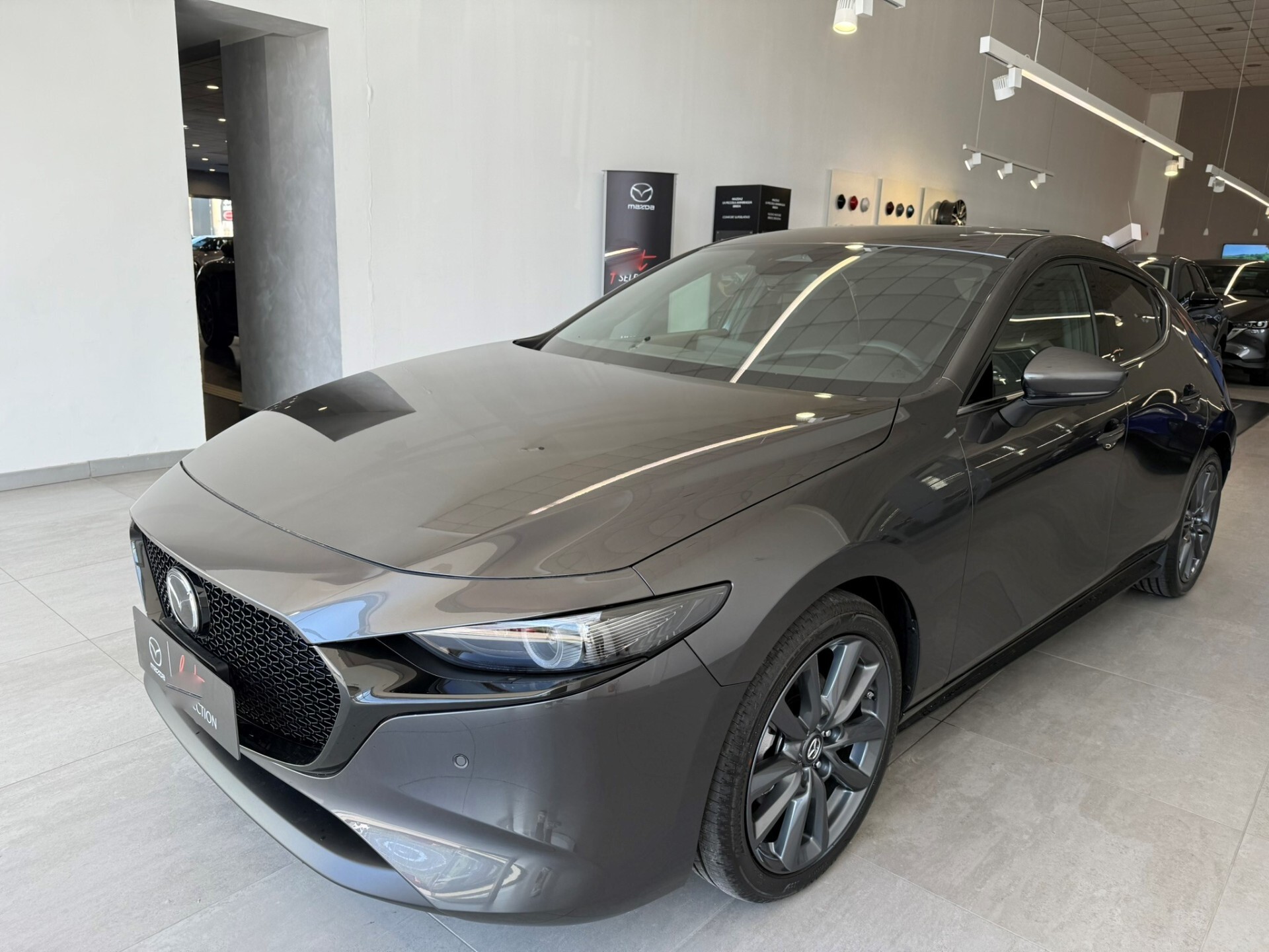 Mazda 3 1.8L DIESEL Executive Navi/Cruise/Xenon