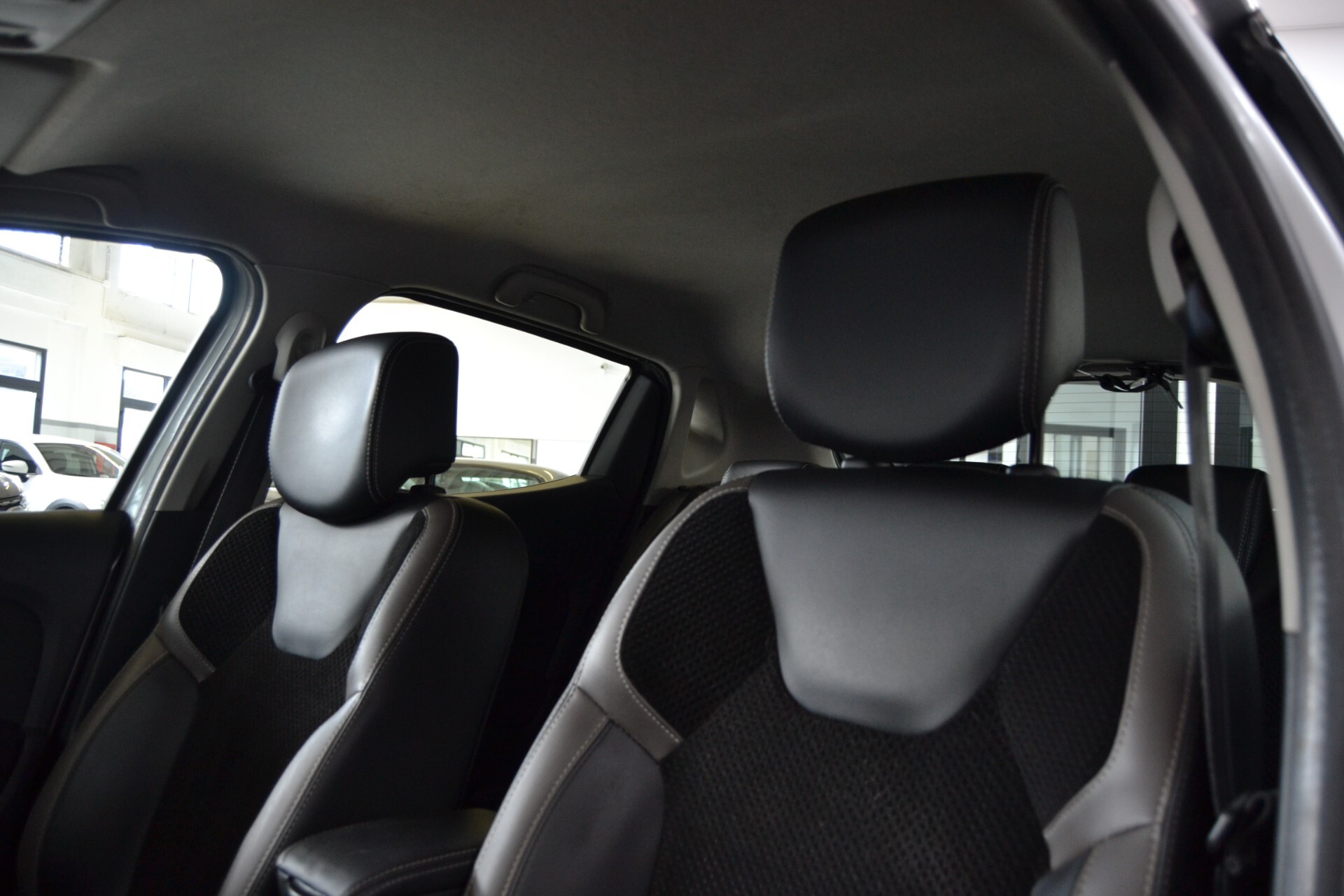 Renault Clio 1.5 dCi 75 CV Intens Navi/Xenon/Cruise/T.cam