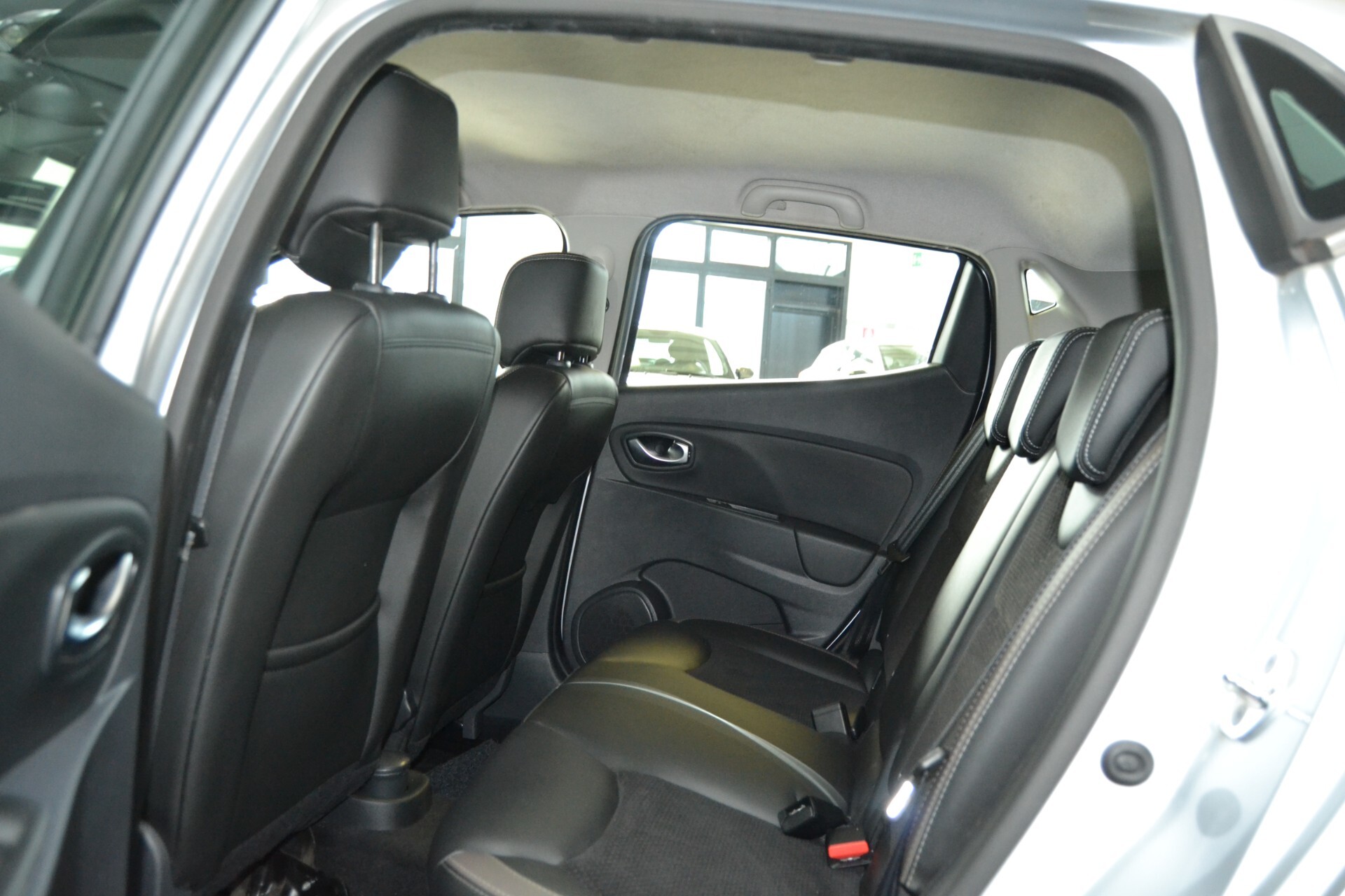 Renault Clio 1.5 dCi 75 CV Intens Navi/Xenon/Cruise/T.cam