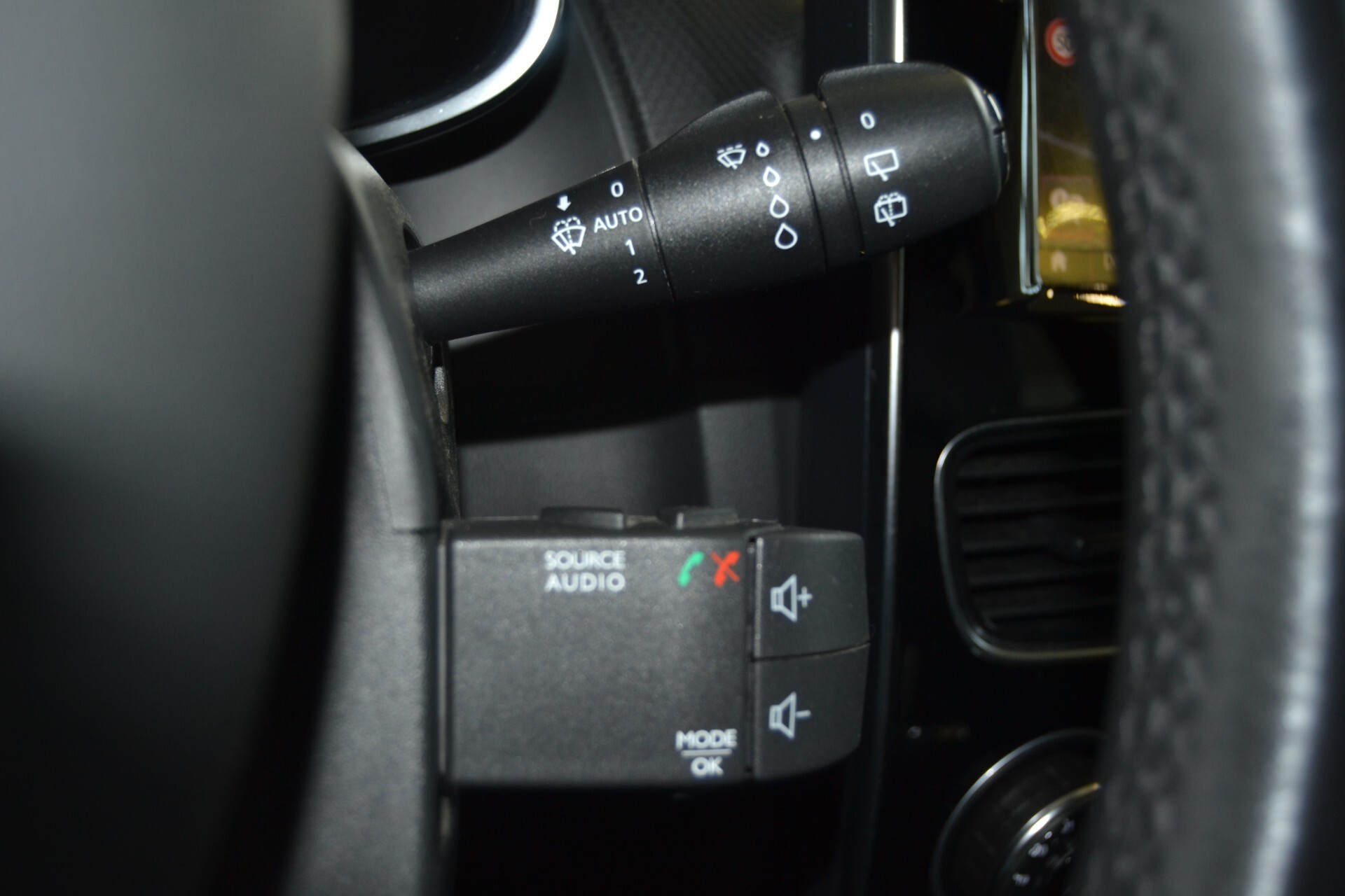 Renault Clio 1.5 dCi 75 CV Intens Navi/Xenon/Cruise/T.cam