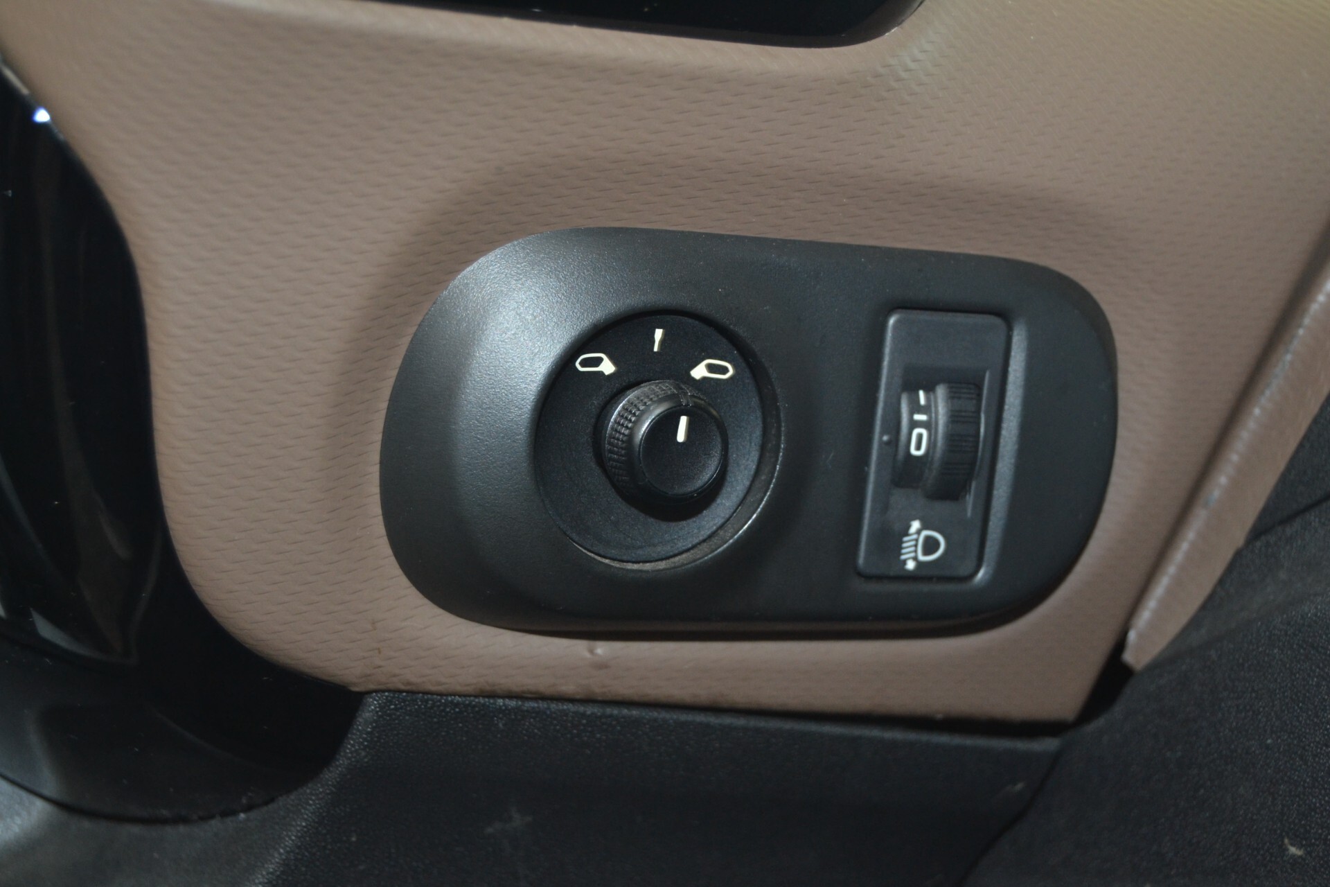 Citroen C4 Cactus BlueHDi 100 Shine Edition Navi/Tetto