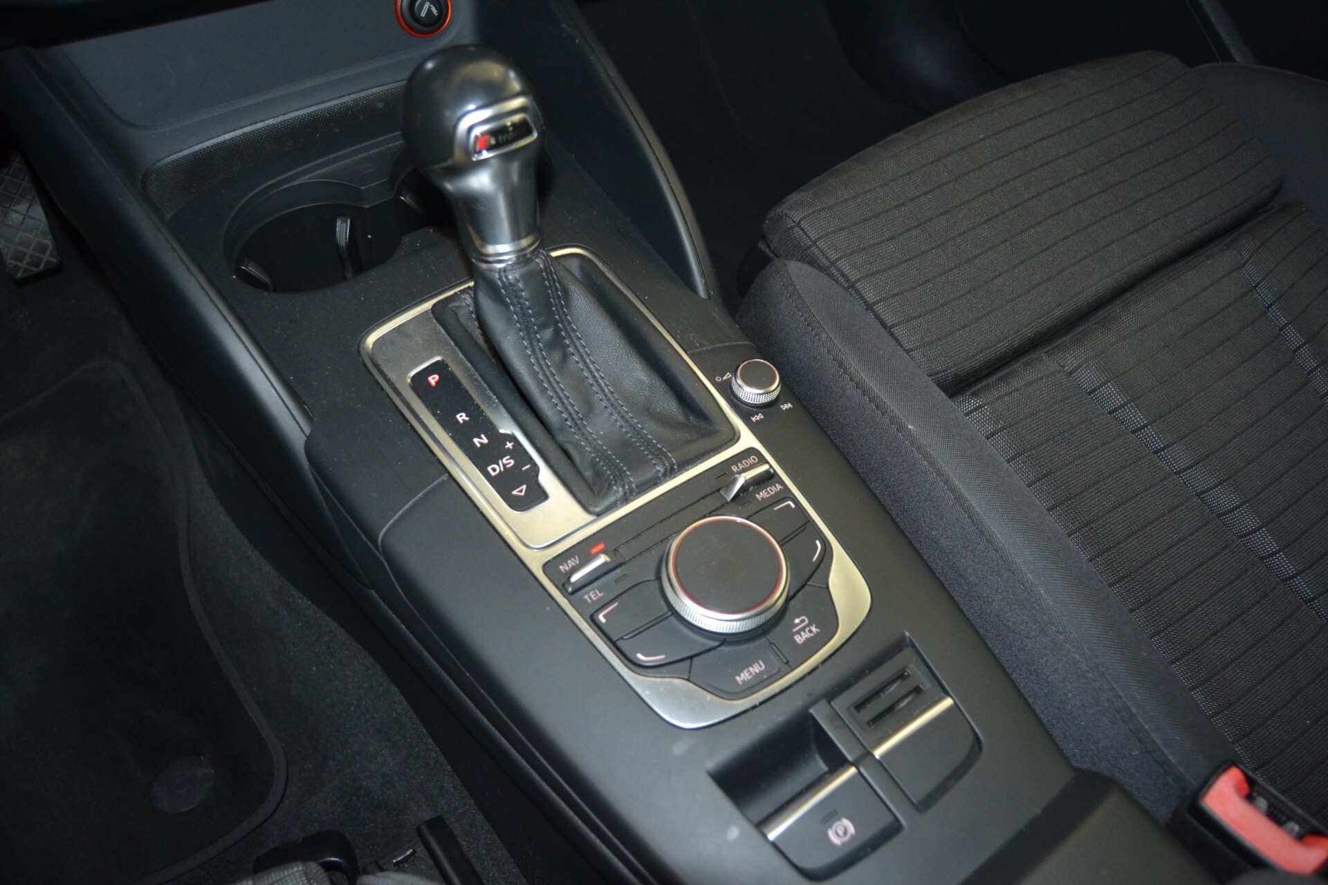 Audi A3 SPB 1.6 TDI S Tronic Sport Navi/Xenon/C.Auto