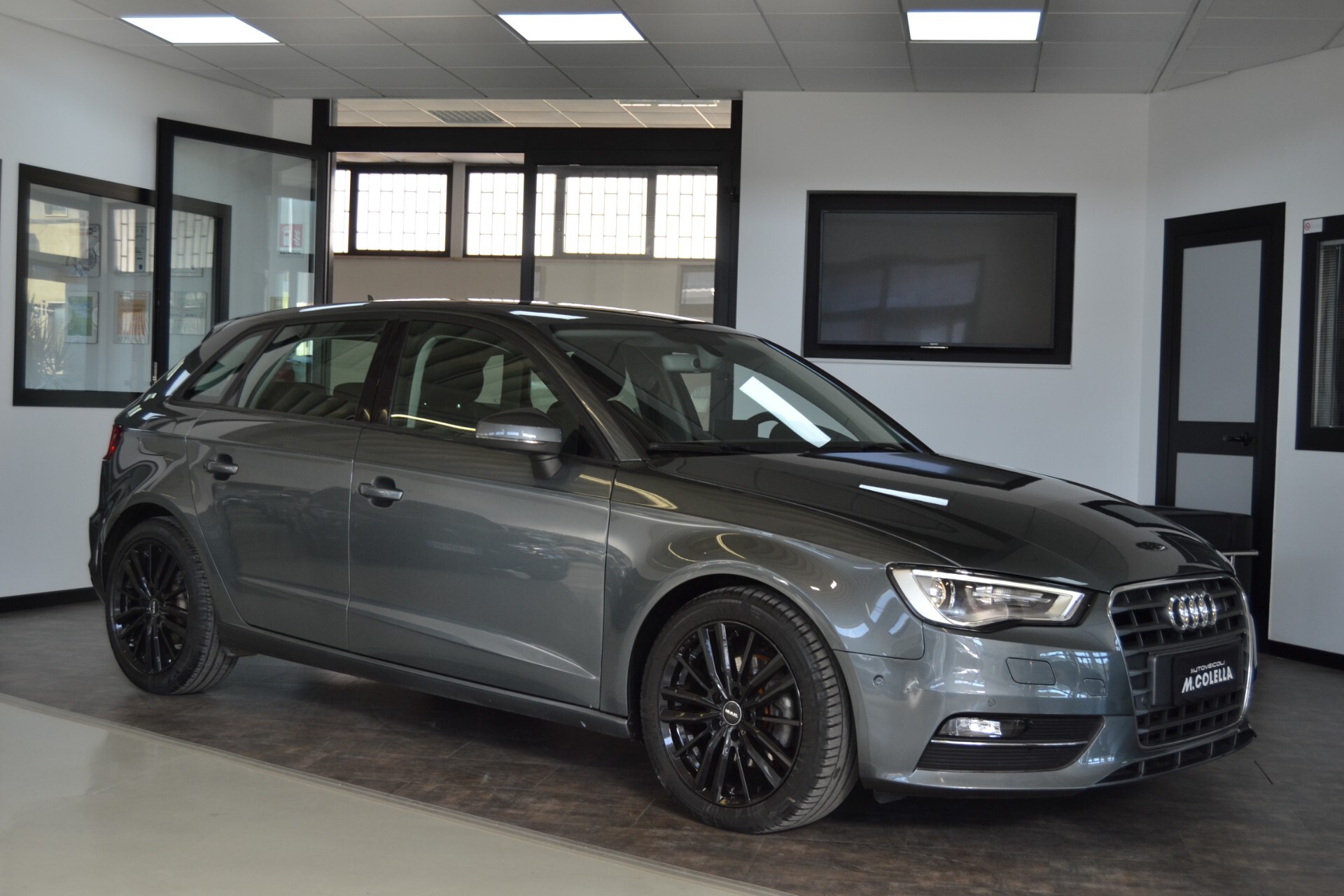 Audi A3 SPB 1.6 TDI S Tronic Sport Navi/Xenon/C.Auto