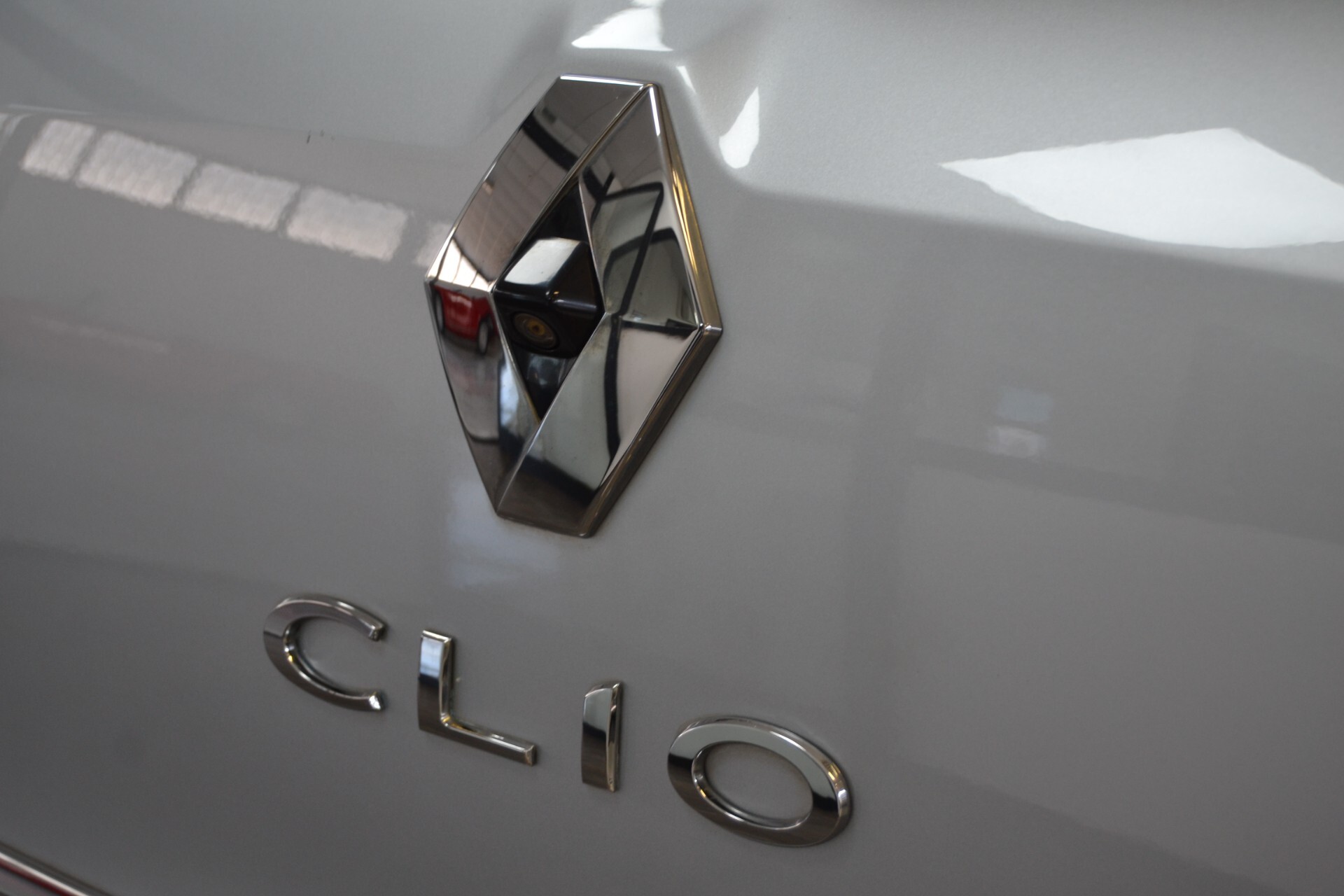 Renault Clio 1.5 dCi 75 CV Intens Navi/Xenon/Cruise/T.cam