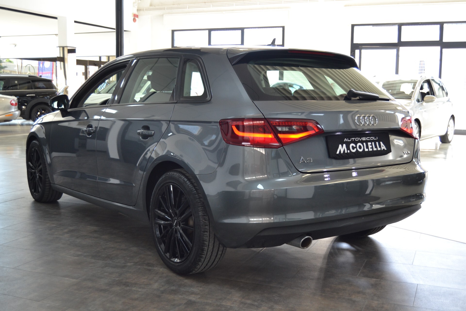 Audi A3 SPB 1.6 TDI S Tronic Sport Navi/Xenon/C.Auto