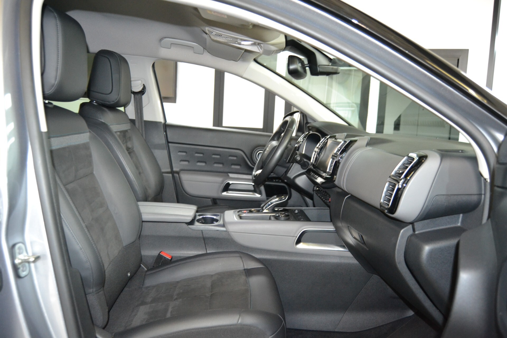 Citroen C5 Aircross BlueHDi 130 EAT8 Shine UNIPRO/KMDOC