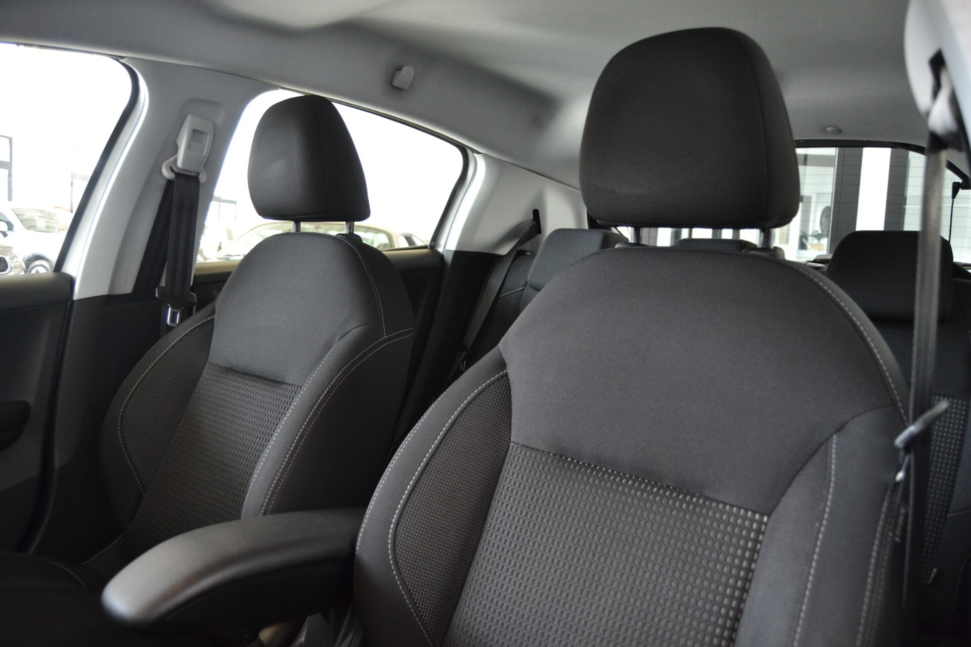 Peugeot 208 BlueHDi 75 5P Allure Navi/UniPRO/KMDOC