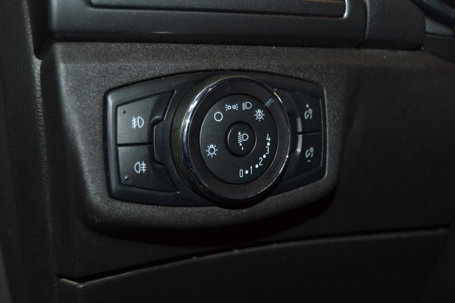 Ford Mondeo 1.5 TDCi 120CV Titanium Navi/Cruise/KMDOC