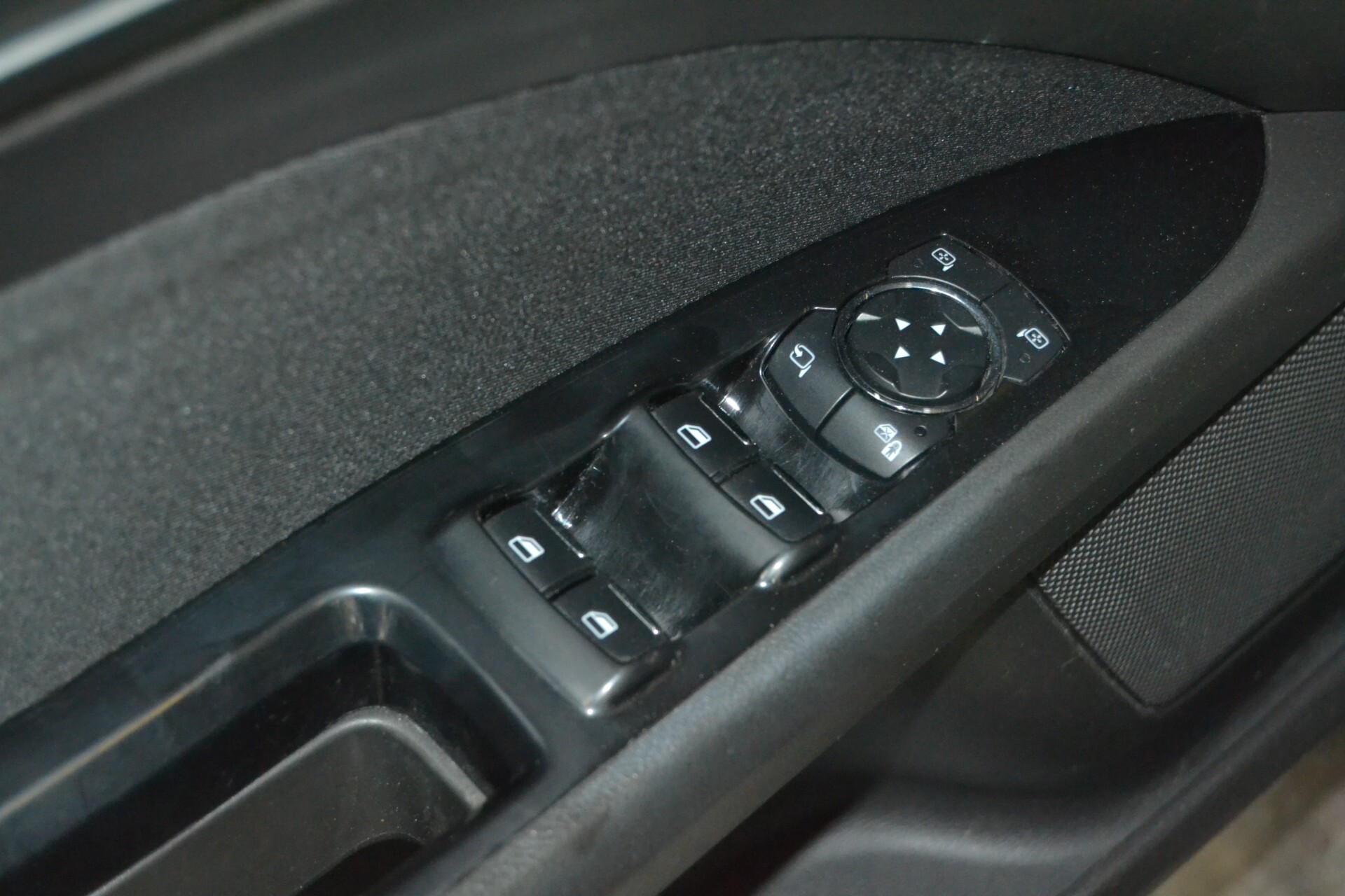 Ford Mondeo 1.5 TDCi 120CV Titanium Navi/Cruise/KMDOC