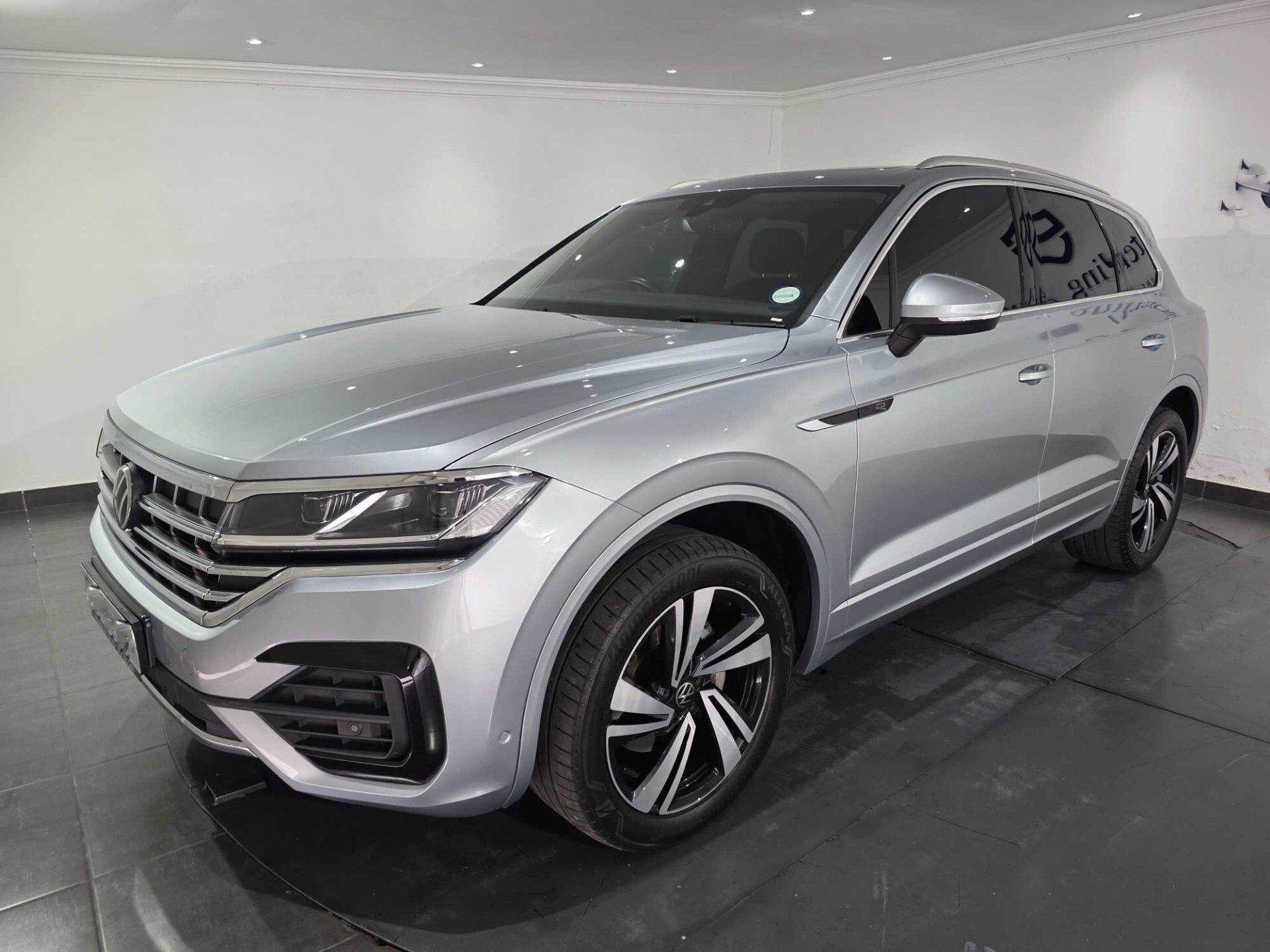 Volkswagen Touareg 3.0 V6 TDI Advanced 231CV/4x4/FULL