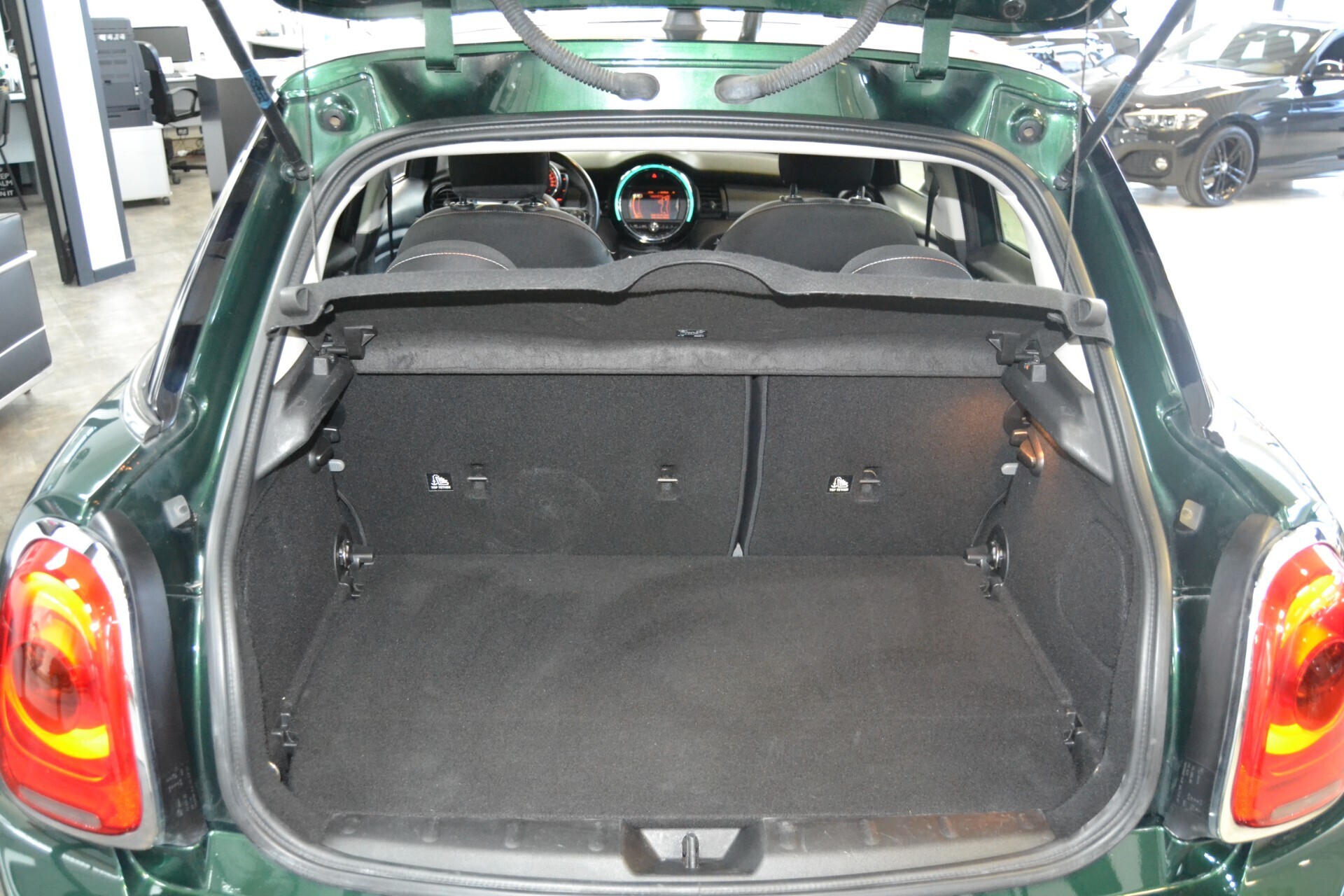 Mini Cooper 1.5D 5PORTE/Xenon/Cruise/115Cv