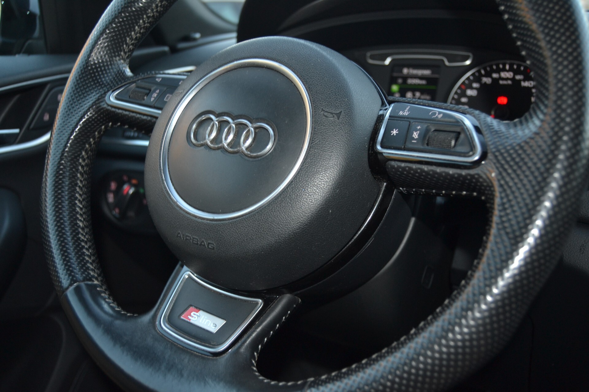 Audi Q3 2.0 TDI S-Line Quattro Tetto/Navi/Xenon