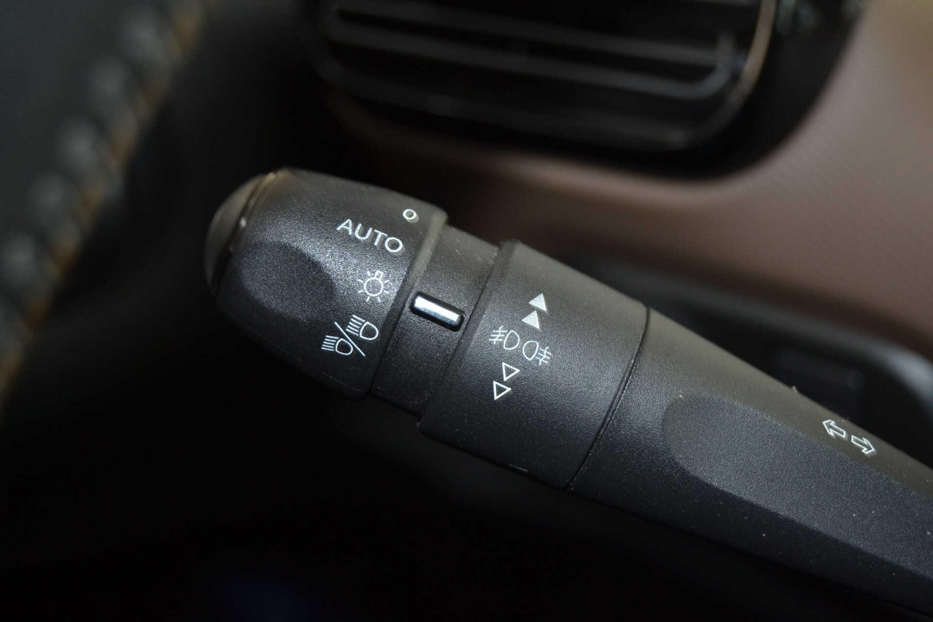 Citroen C4 Cactus BlueHDi 100 Shine Edition Navi/Tetto